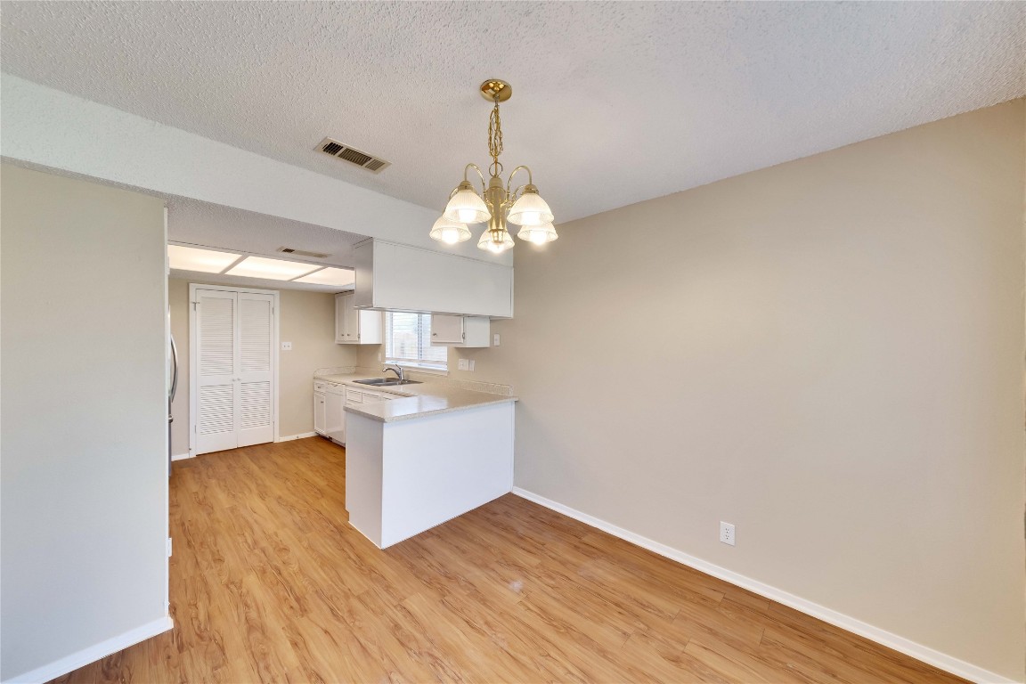 12101 Sage Hen Circle , Austin, TX, 78727 | 3780652 | Realty Texas LLC