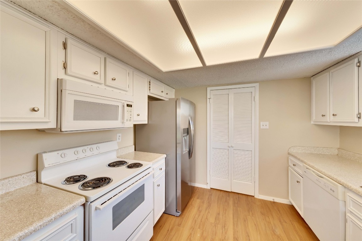 12101 Sage Hen Circle , Austin, TX, 78727 | 3780652 | Realty Texas LLC
