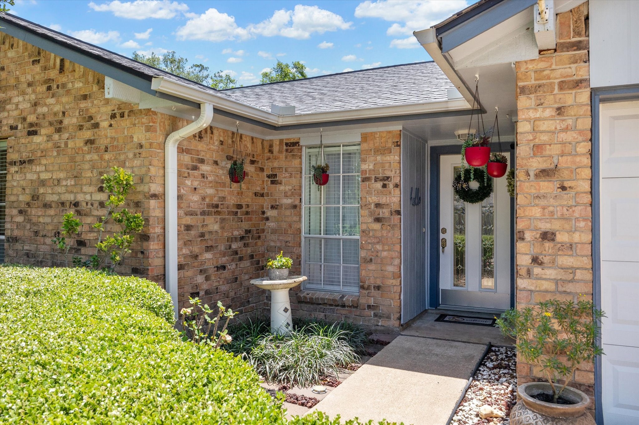 1926 Meadow Creek Drive , Pearland, TX, 77581 | 23363948 | Realty Texas LLC