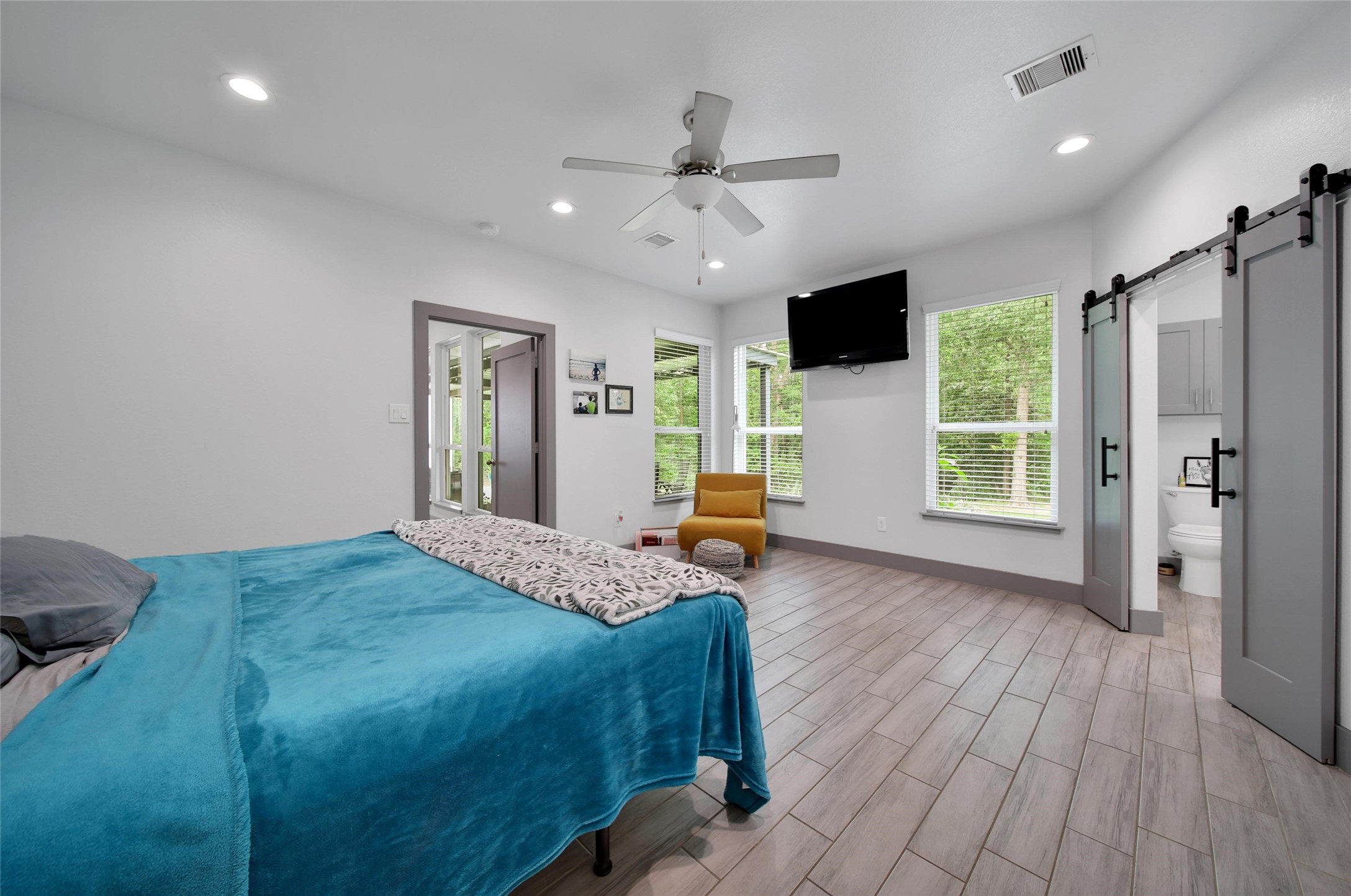 28402 Calaveras Creek Court , Houston, TX, 77336 | 89098976 | Realty Texas LLC
