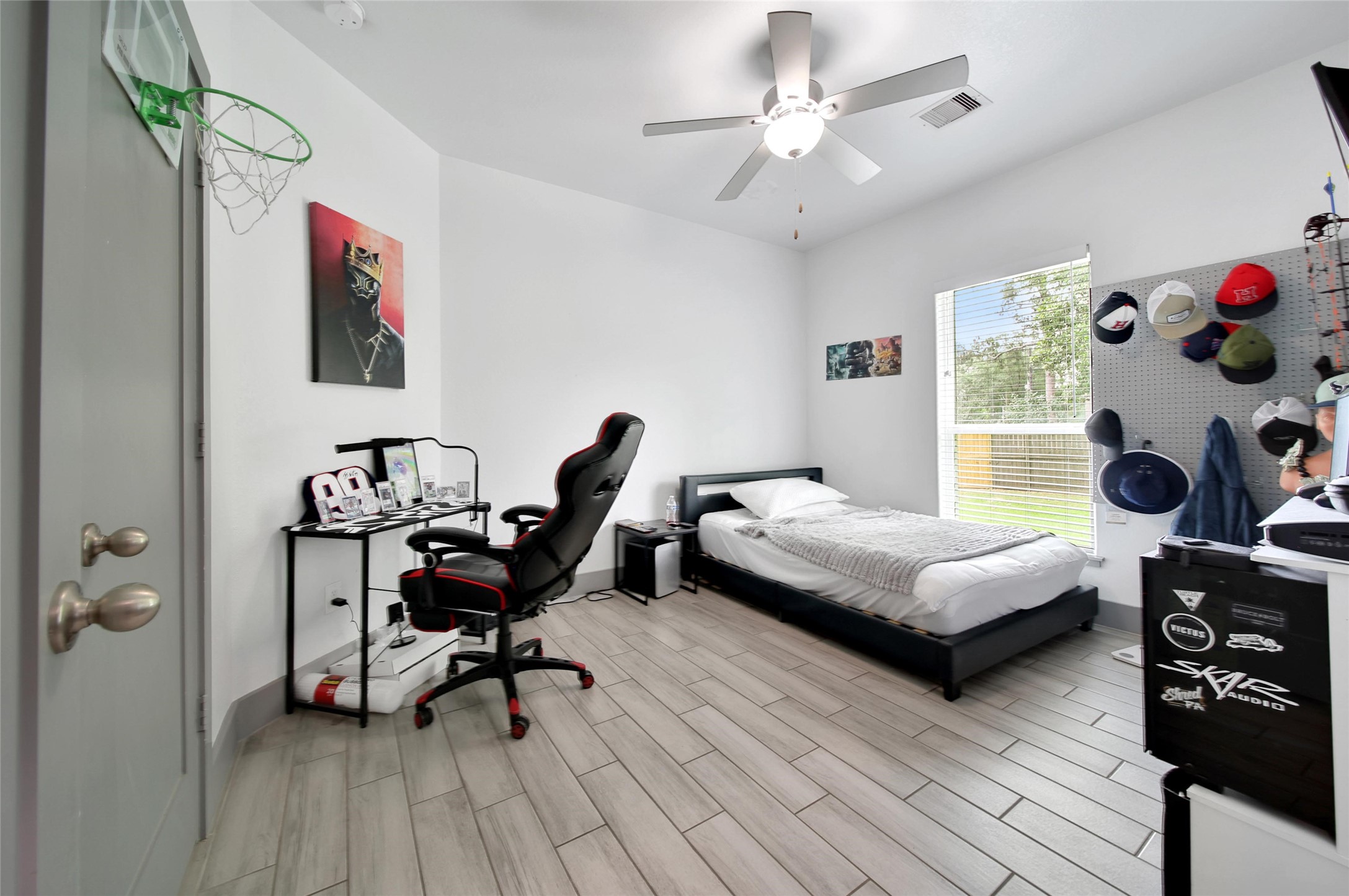 28402 Calaveras Creek Court , Houston, TX, 77336 | 89098976 | Realty Texas LLC