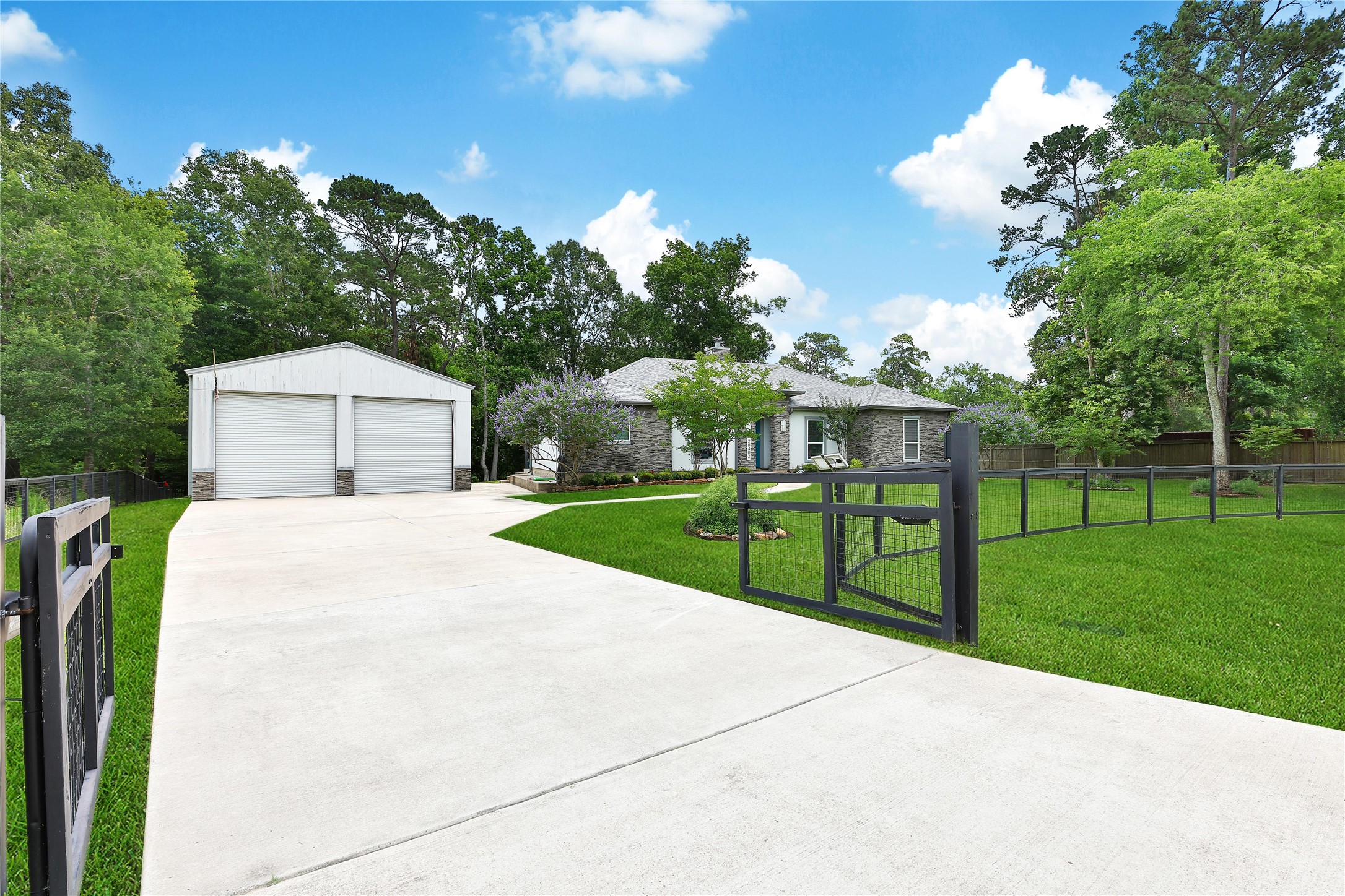 28402 Calaveras Creek Court , Houston, TX, 77336 | 89098976 | Realty Texas LLC