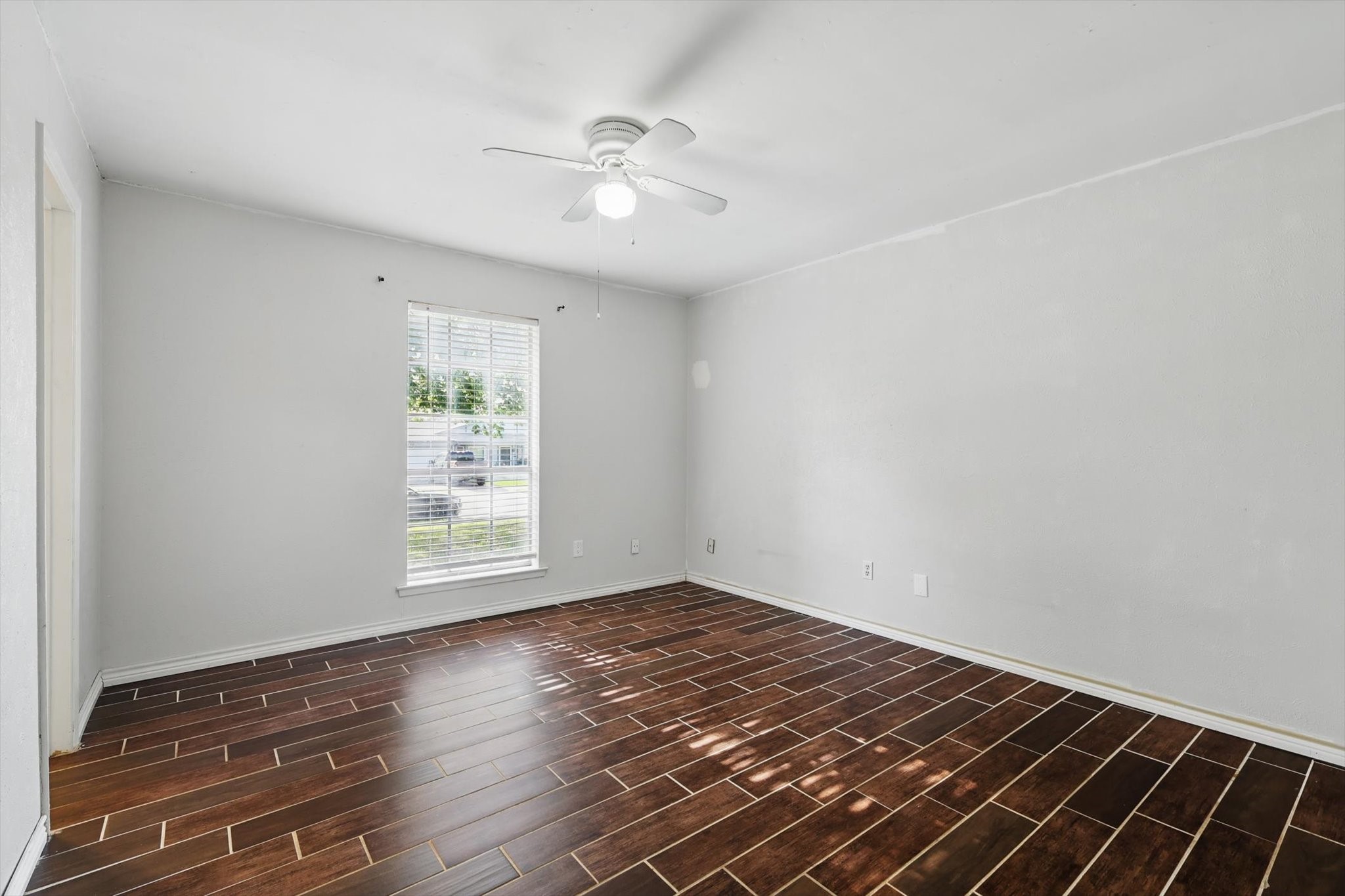 6529 Wooddale Drive , Watauga, TX, 76148 | 20935815 | Realty Texas LLC