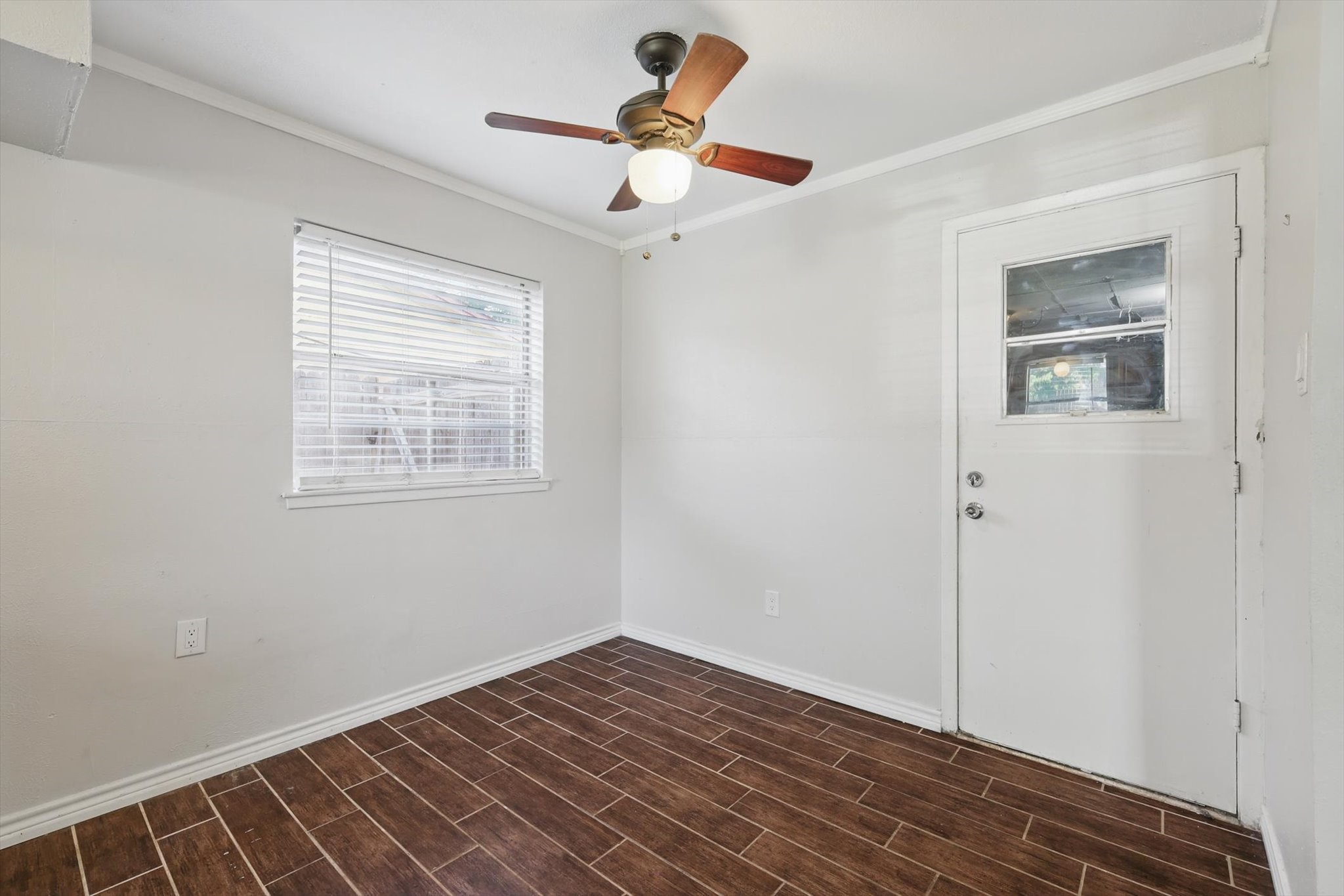 6529 Wooddale Drive , Watauga, TX, 76148 | 20935815 | Realty Texas LLC