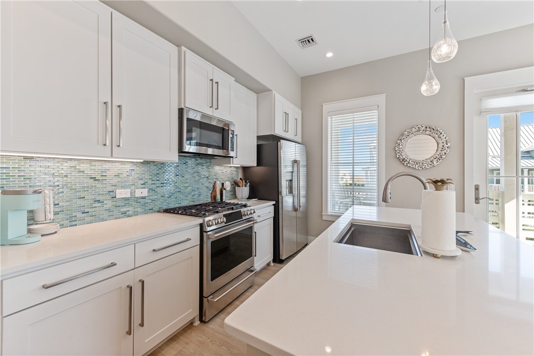 136 Palmilla Circle 302 , Port Aransas, TX, 78373 | 459181 | Realty Texas LLC