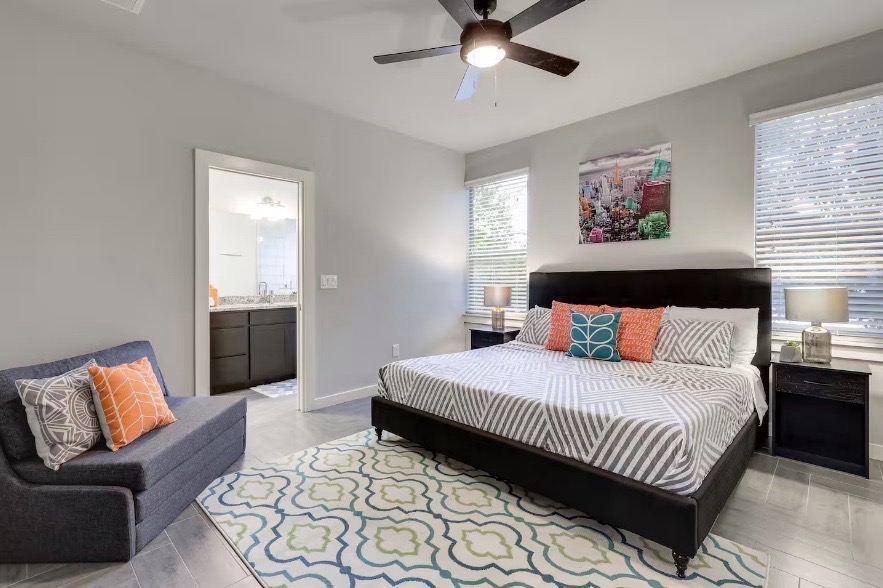 2709 E 2nd Street A , Austin, TX, 78702 | 3931799 | Realty Texas LLC