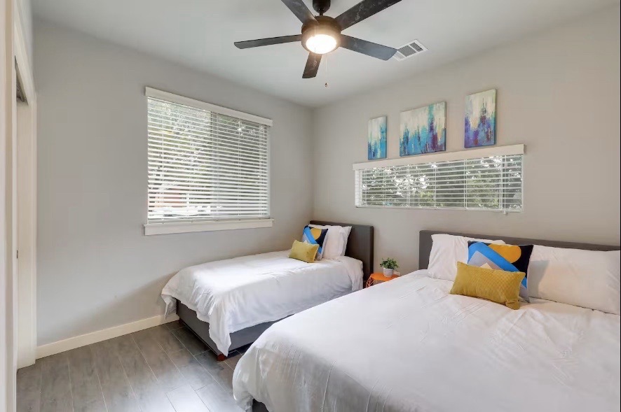 2709 E 2nd Street A , Austin, TX, 78702 | 3931799 | Realty Texas LLC