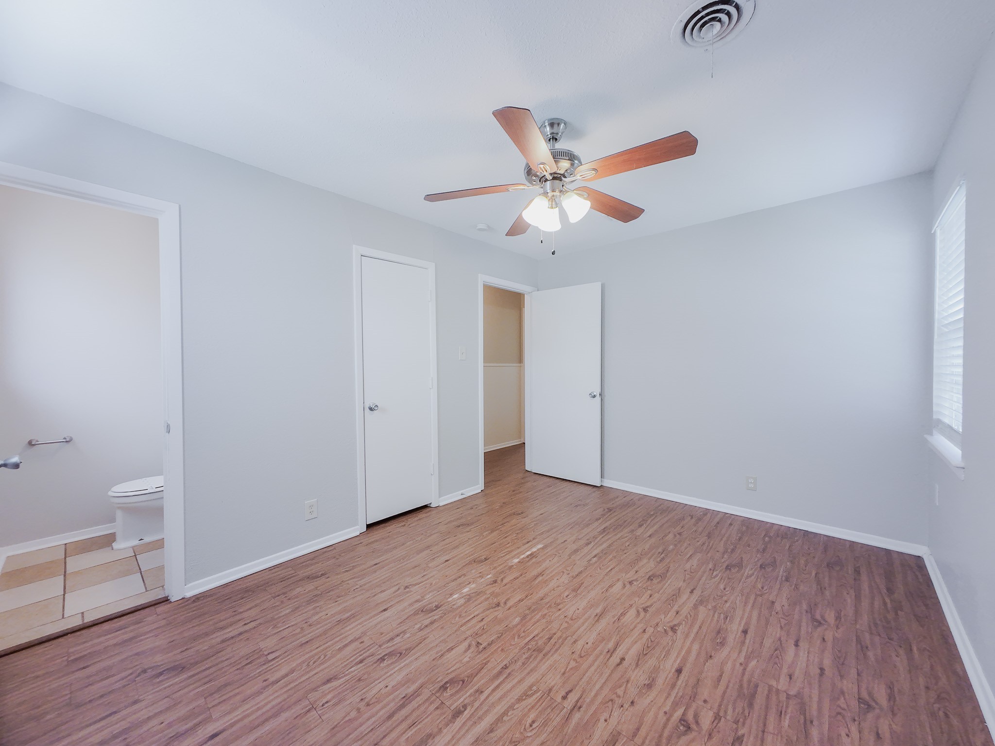 3704 Eastridge Drive , Haltom City, TX, 76117 | 20936672 | Realty Texas LLC