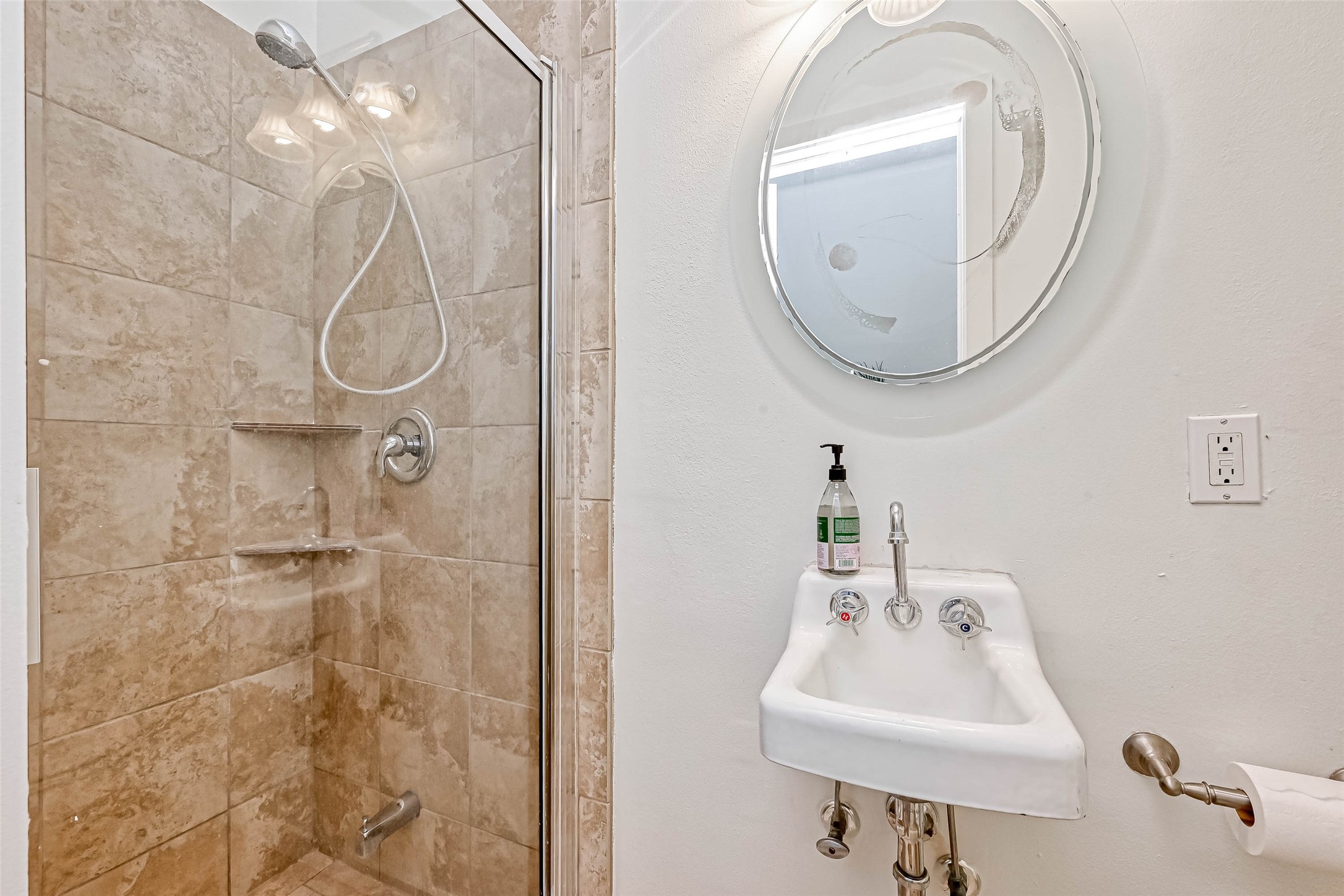 2112 Harold Street , Houston, TX, 77098 | 8077988 | Realty Texas LLC
