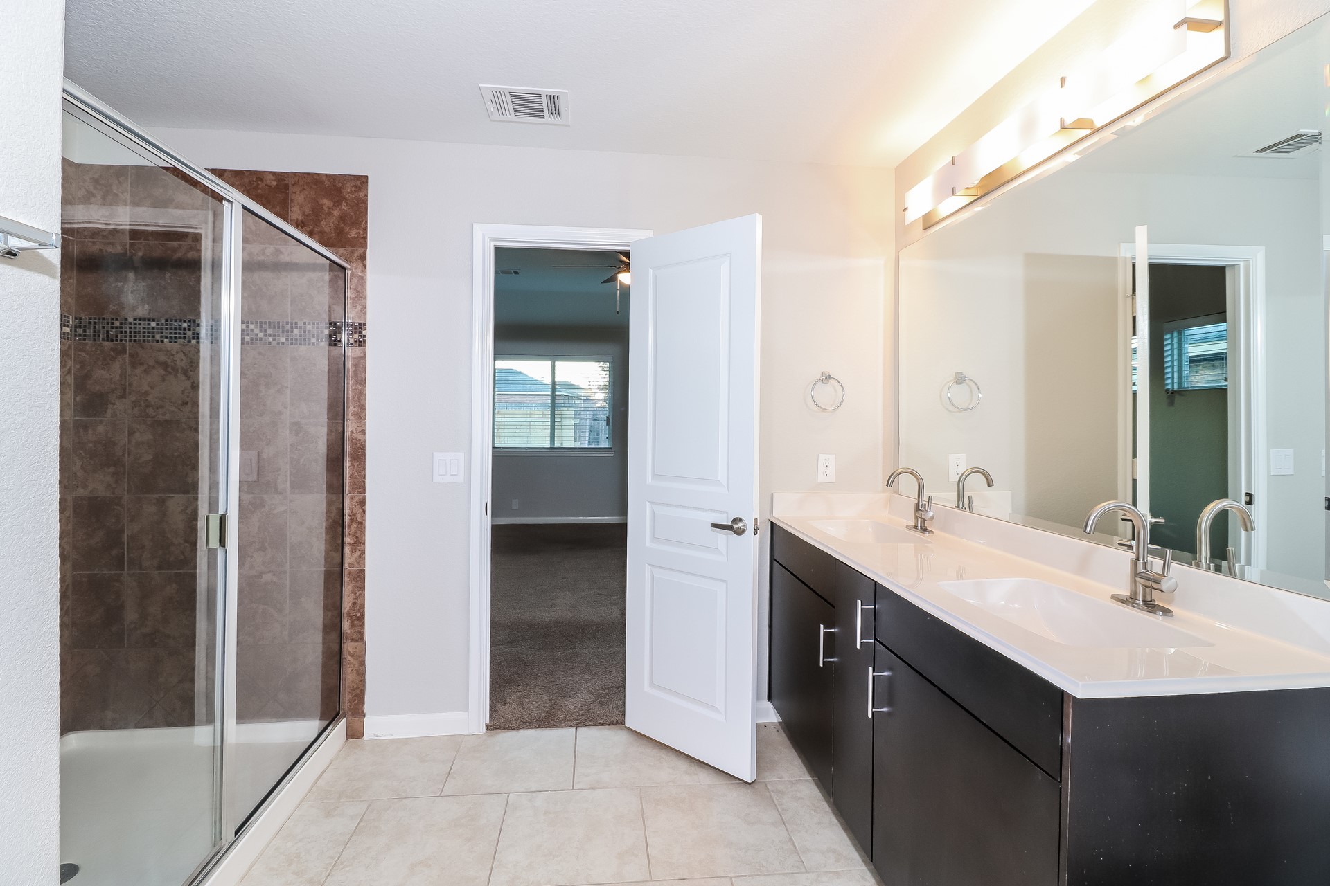 12009 Rustling Oaks Drive , Crowley, TX, 76036 | 20938077 | Realty Texas LLC