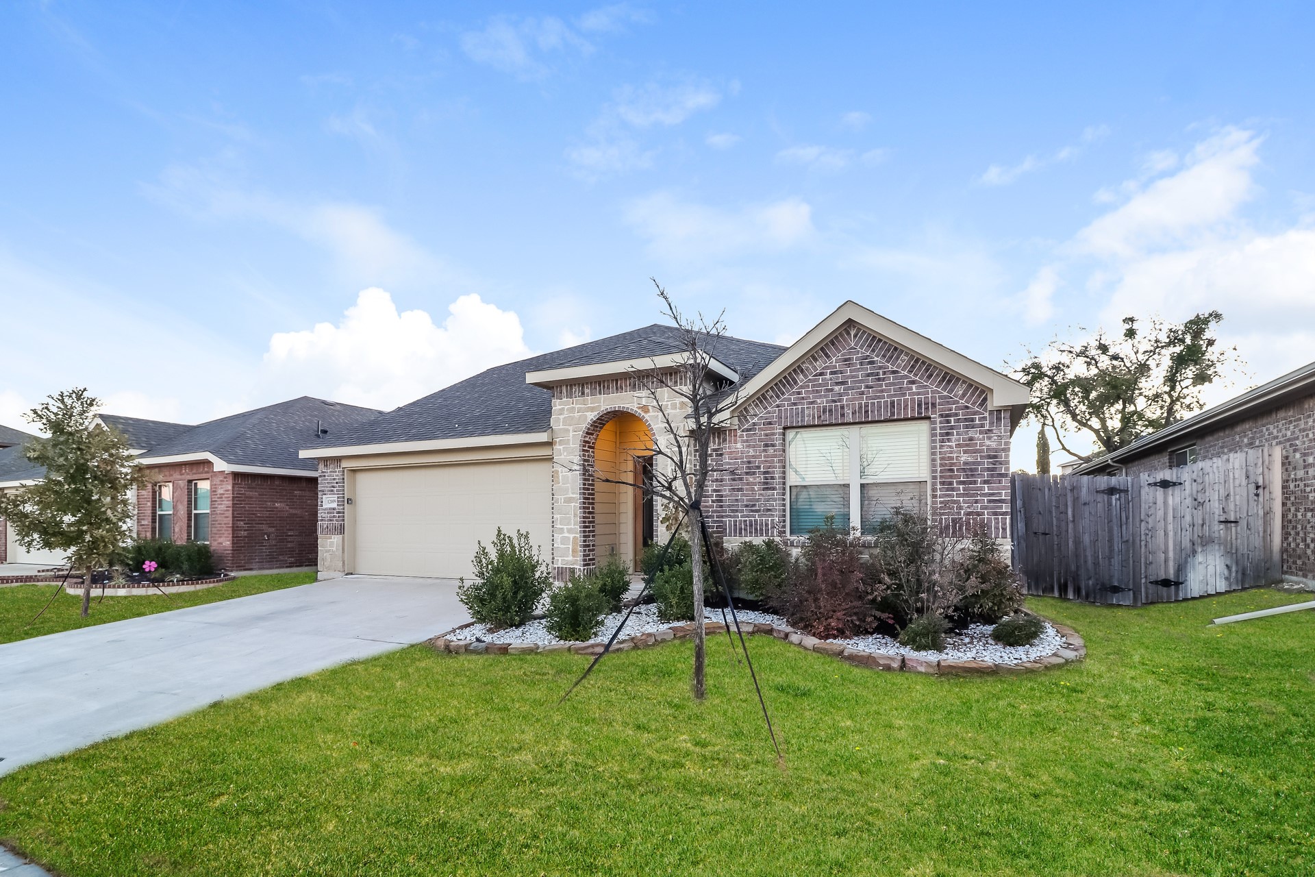 12009 Rustling Oaks Drive , Crowley, TX, 76036 | 20938077 | Realty Texas LLC