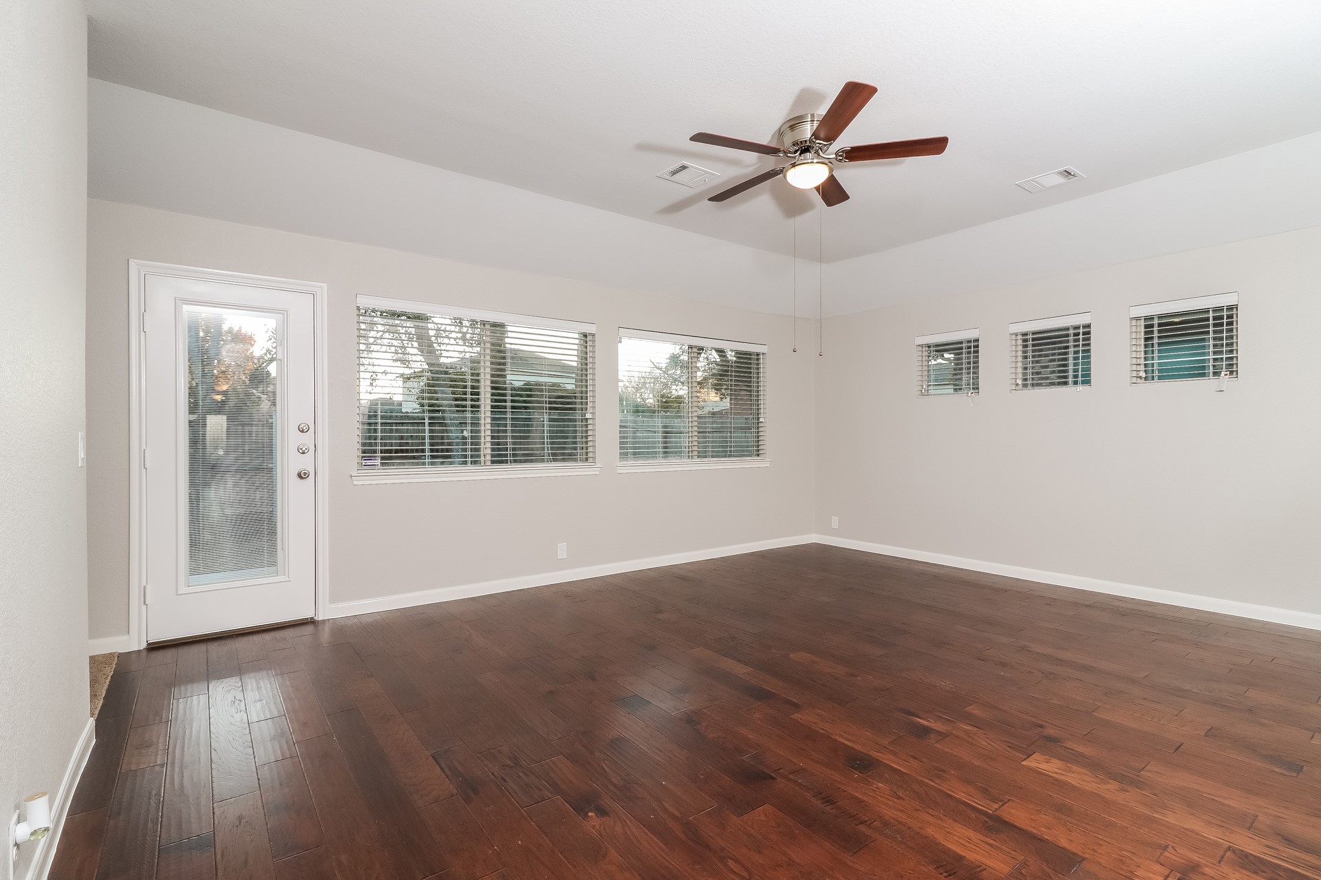 12009 Rustling Oaks Drive , Crowley, TX, 76036 | 20938077 | Realty Texas LLC