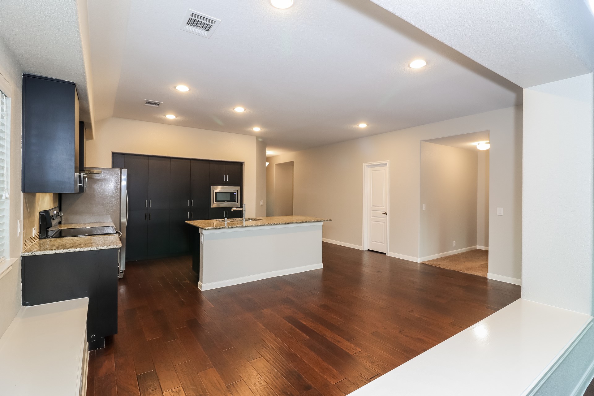 12009 Rustling Oaks Drive , Crowley, TX, 76036 | 20938077 | Realty Texas LLC
