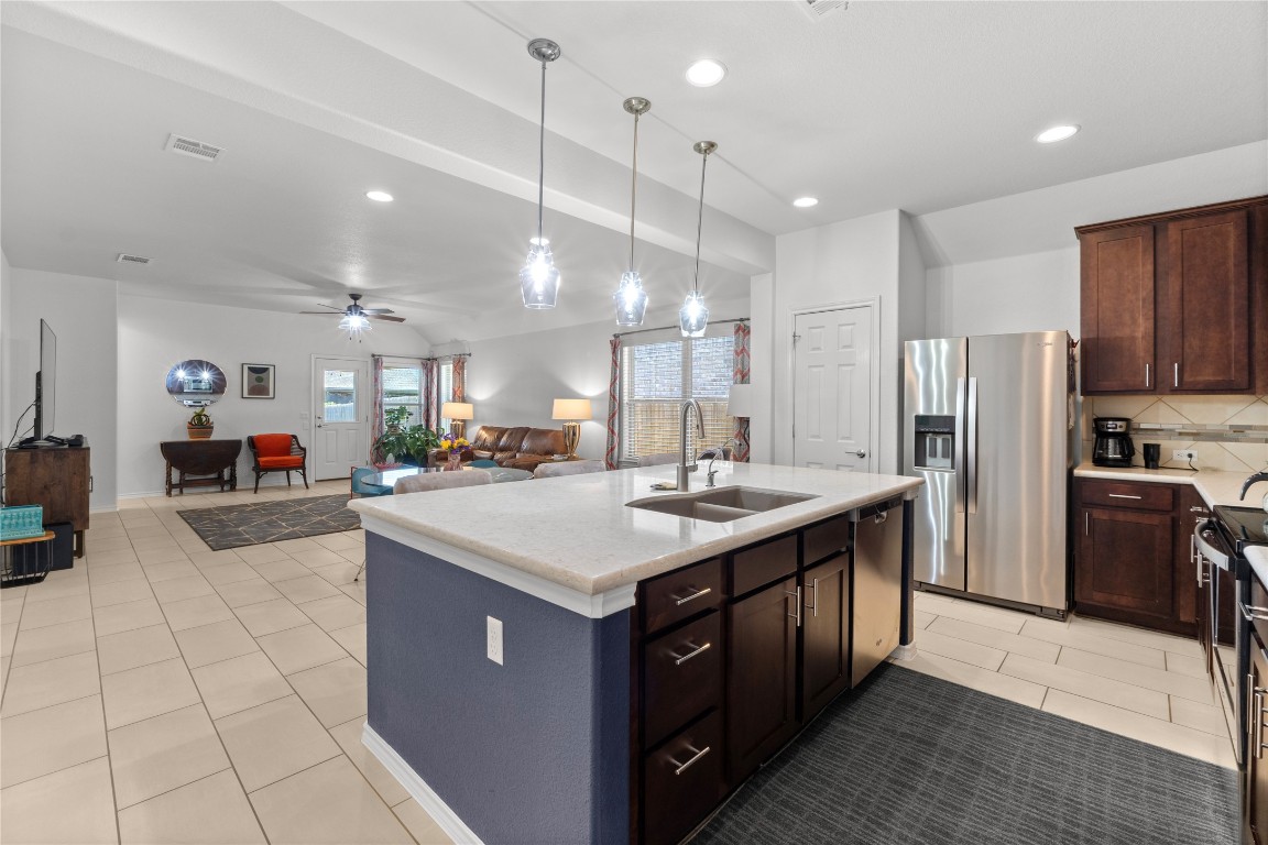 3104 Bragg Place , Pflugerville, TX, 78660 | 2886897 | Realty Texas LLC