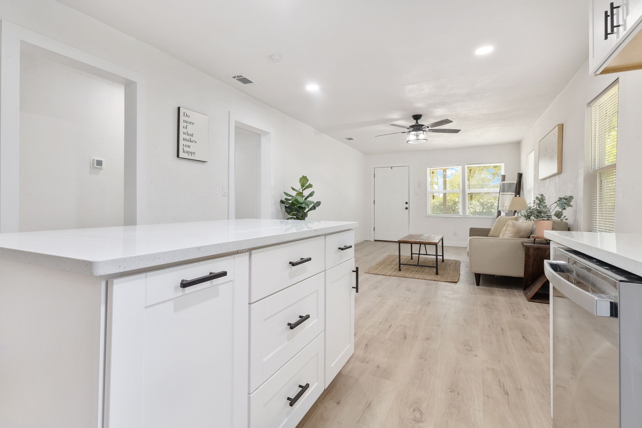 3403 Canada Drive , Dallas, TX, 75212 | 20938187 | Realty Texas LLC