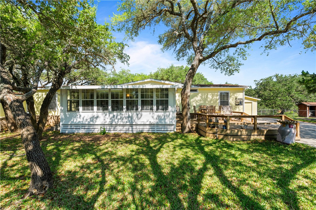 613 Sunset Drive , Rockport, TX, 78382 | 459074 | Realty Texas LLC