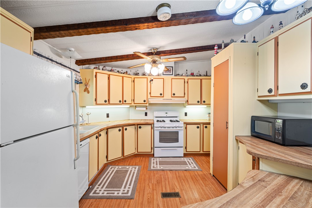 613 Sunset Drive , Rockport, TX, 78382 | 459074 | Realty Texas LLC