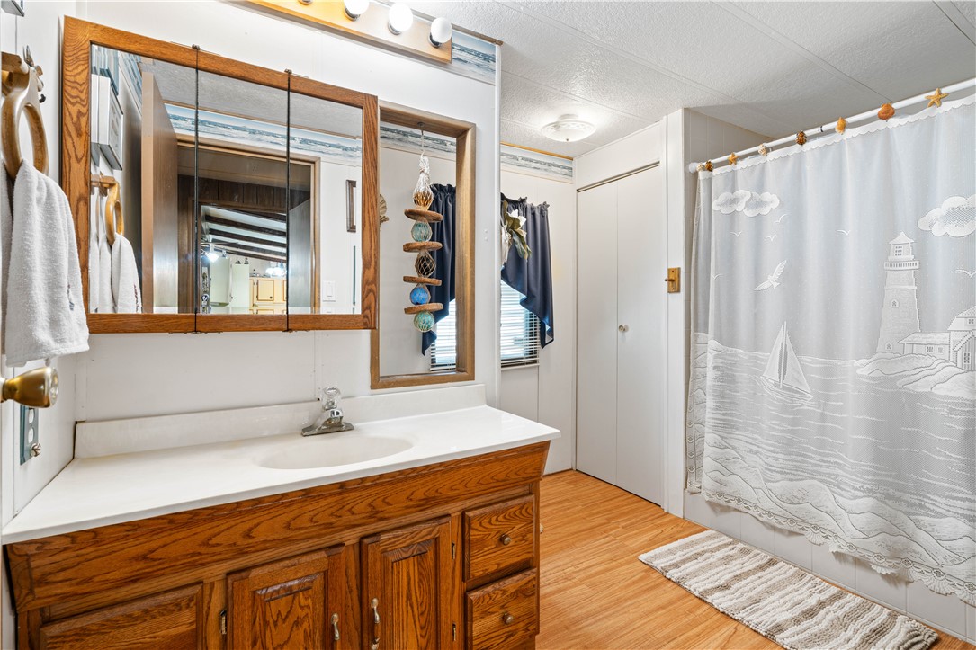 613 Sunset Drive , Rockport, TX, 78382 | 459074 | Realty Texas LLC