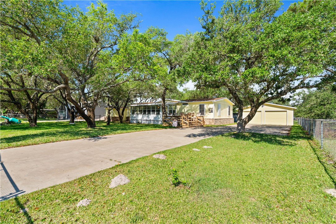 613 Sunset Drive , Rockport, TX, 78382 | 459074 | Realty Texas LLC