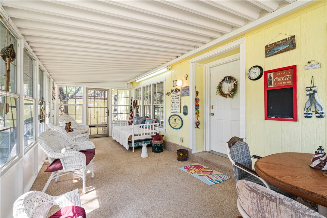613 Sunset Drive , Rockport, TX, 78382 | 459074 | Realty Texas LLC