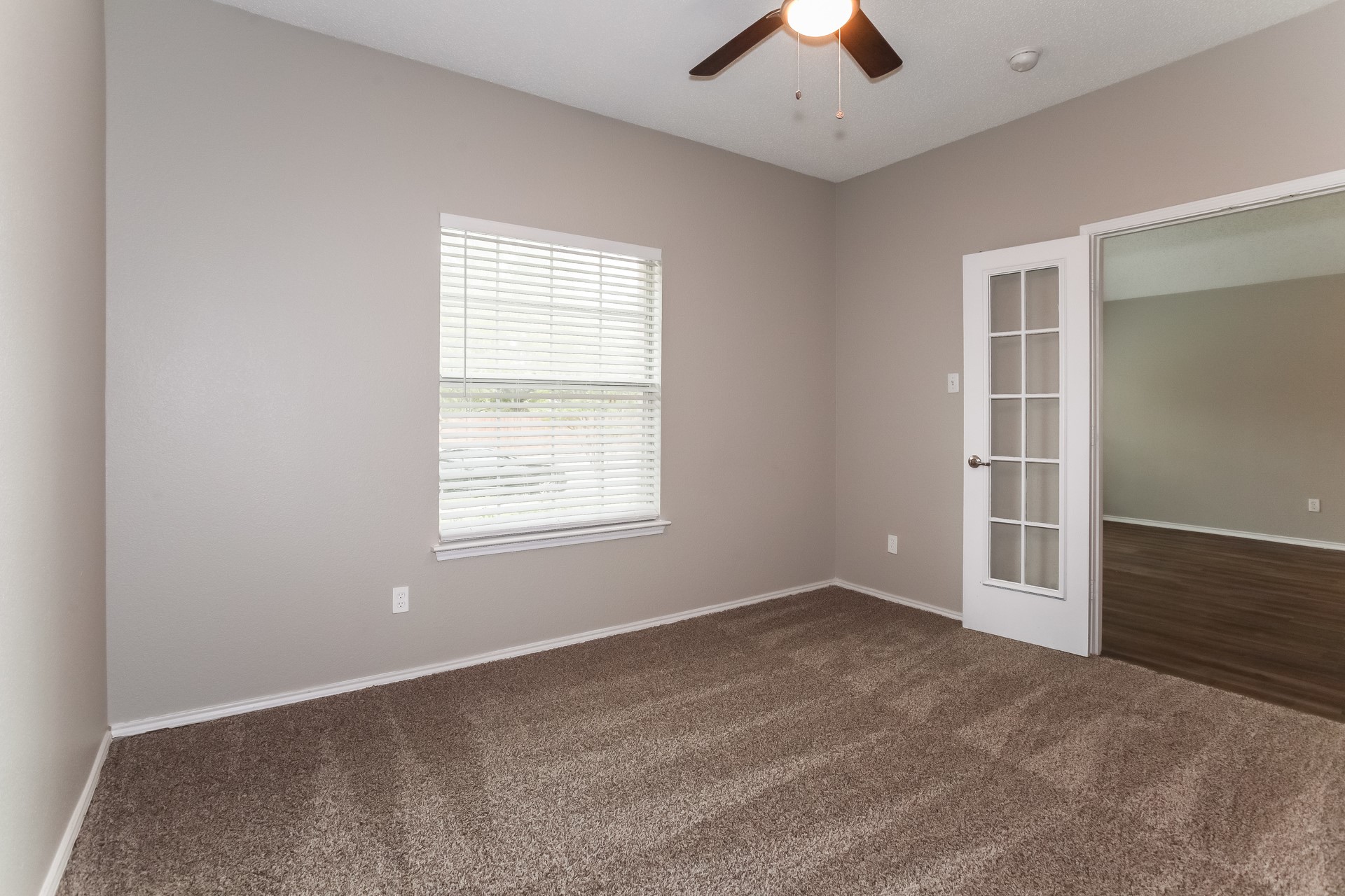 813 Dayspring Drive , Denton, TX, 76210 | 20938402 | Realty Texas LLC