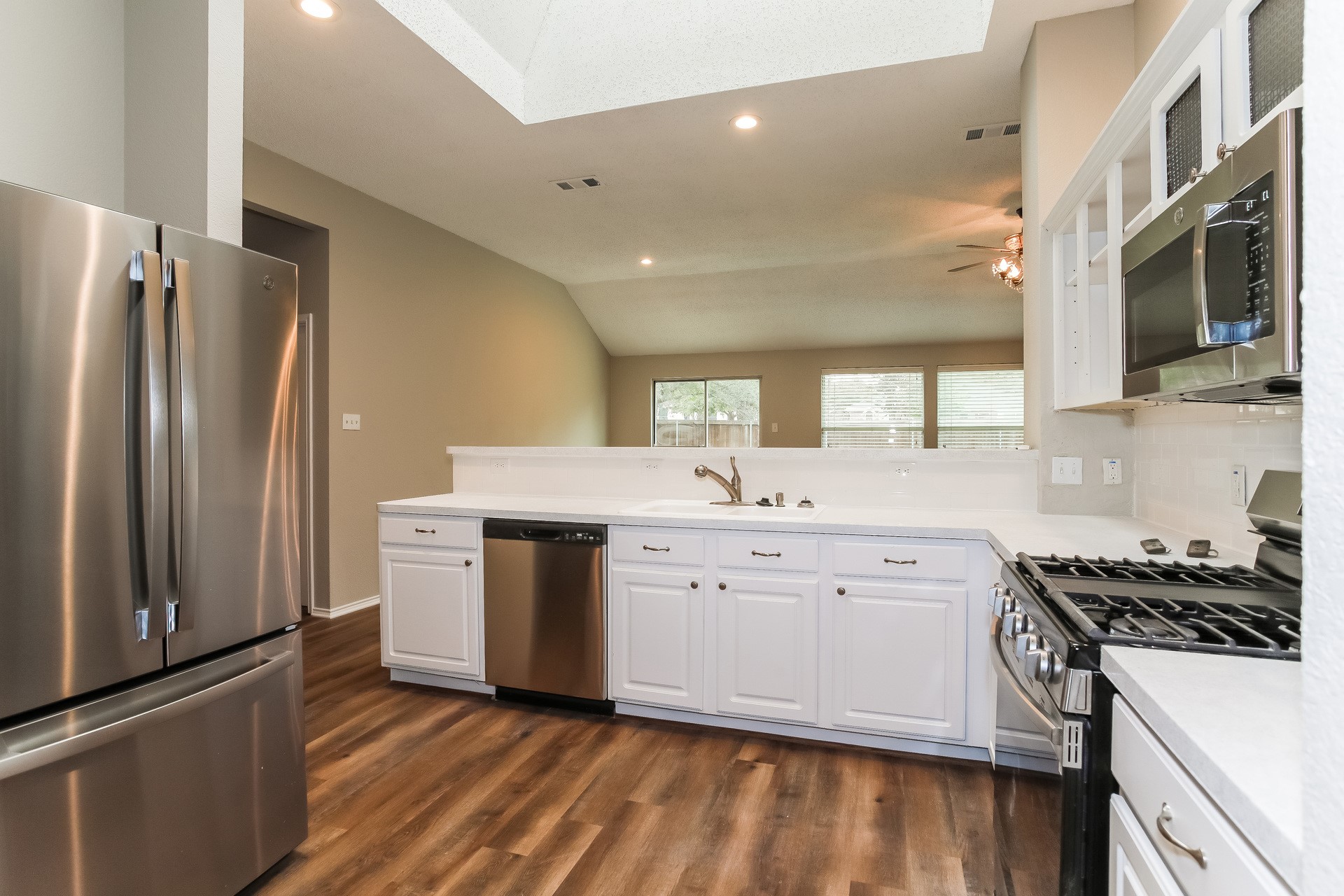 813 Dayspring Drive , Denton, TX, 76210 | 20938402 | Realty Texas LLC