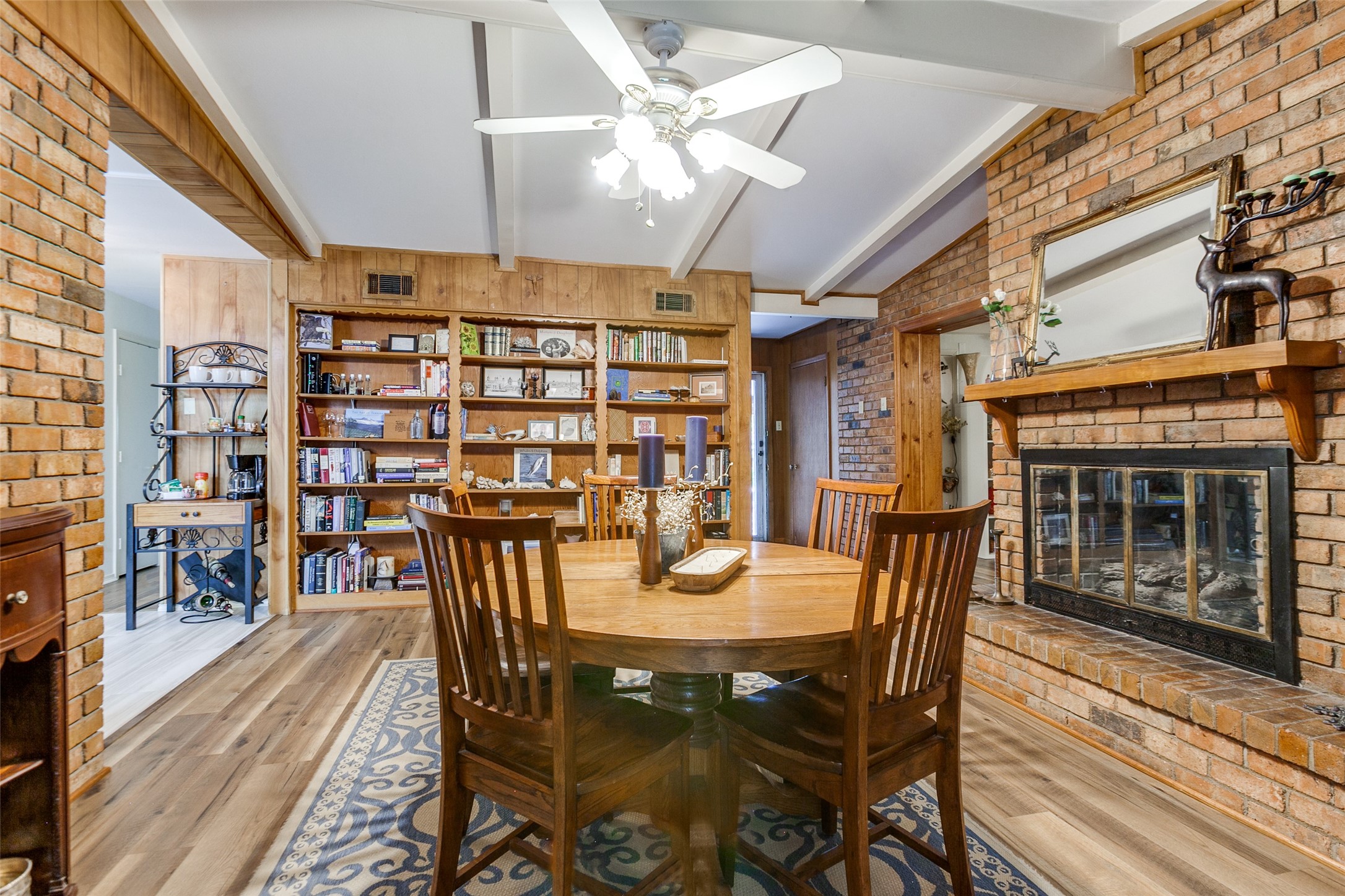 9551 E Lake Highlands Drive , Dallas, TX, 75218 | 20938513 | Realty Texas LLC