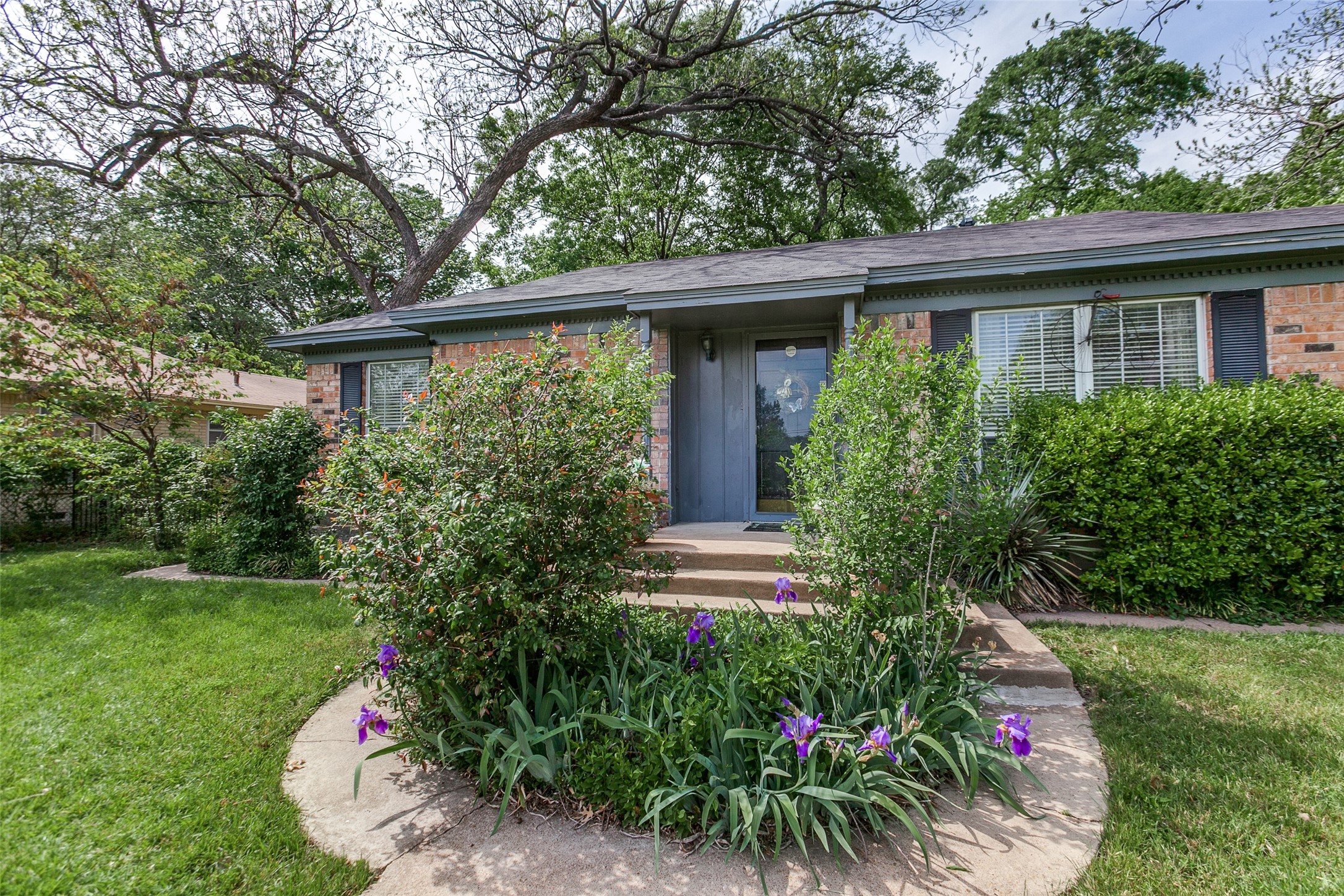 9551 E Lake Highlands Drive , Dallas, TX, 75218 | 20938513 | Realty Texas LLC