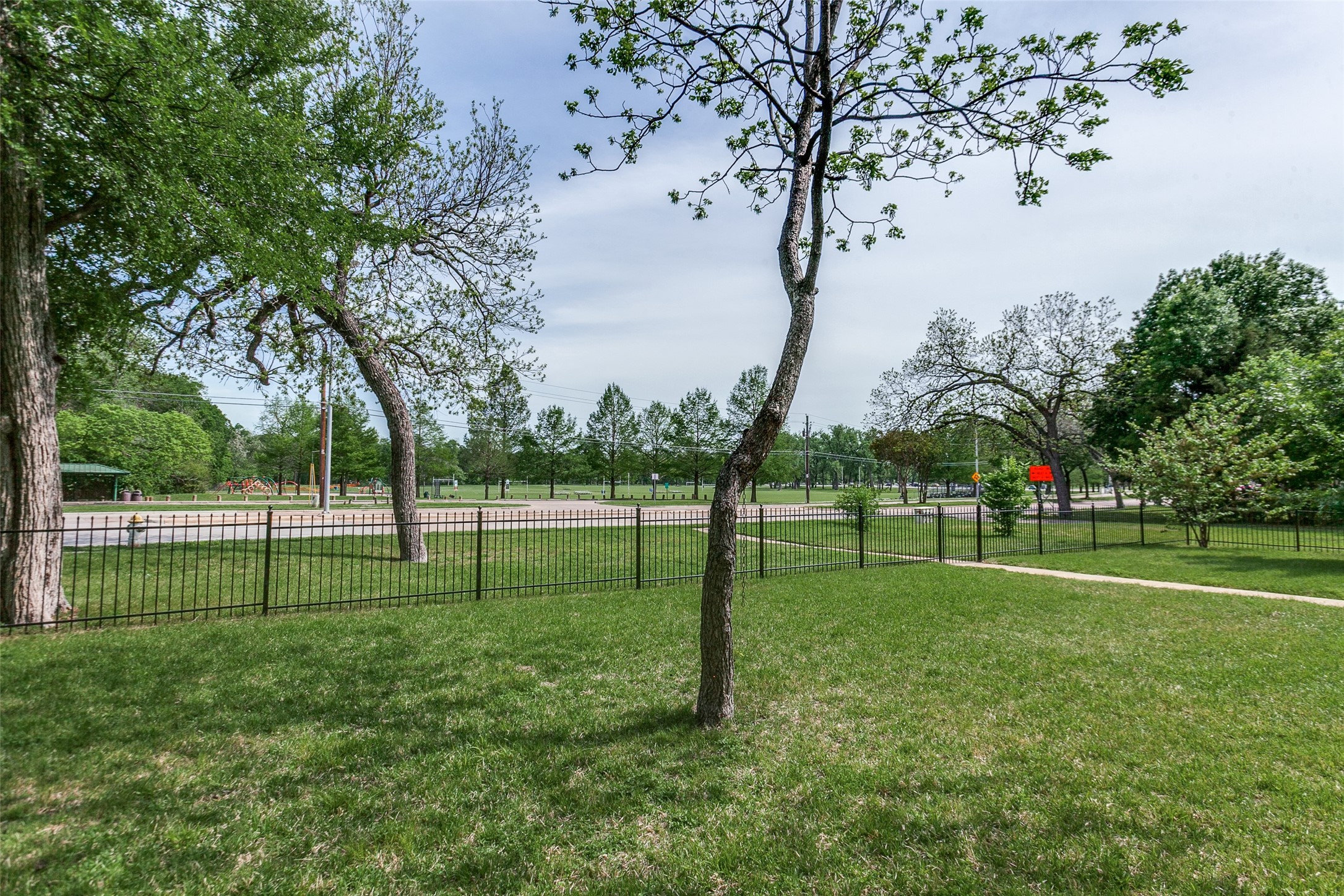 9551 E Lake Highlands Drive , Dallas, TX, 75218 | 20938513 | Realty Texas LLC