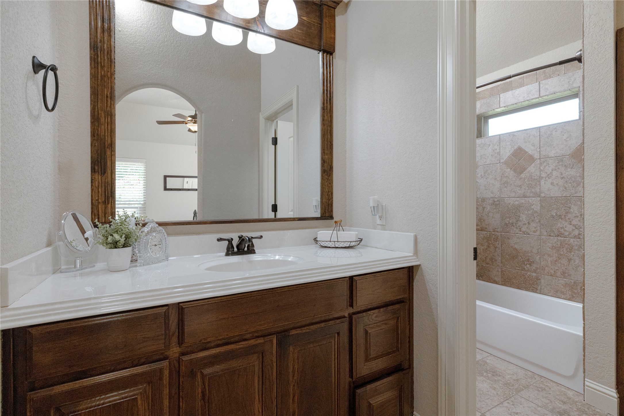 196 Ellis Creek Drive , Weatherford, TX, 76085 | 20937204 | Realty Texas LLC