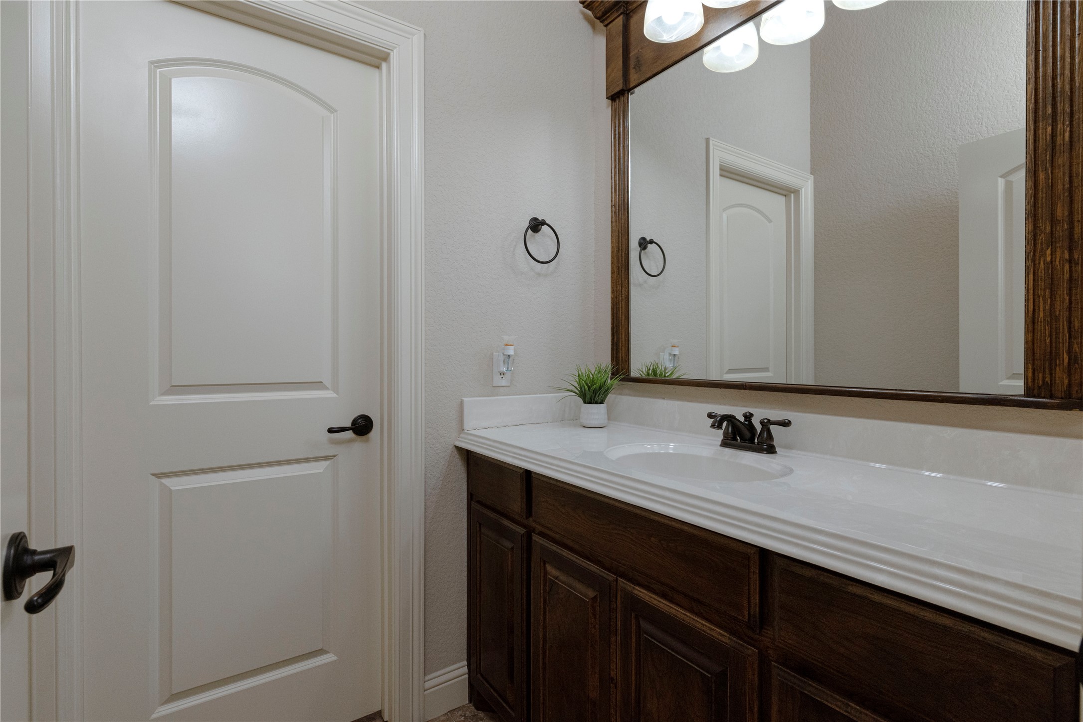 196 Ellis Creek Drive , Weatherford, TX, 76085 | 20937204 | Realty Texas LLC
