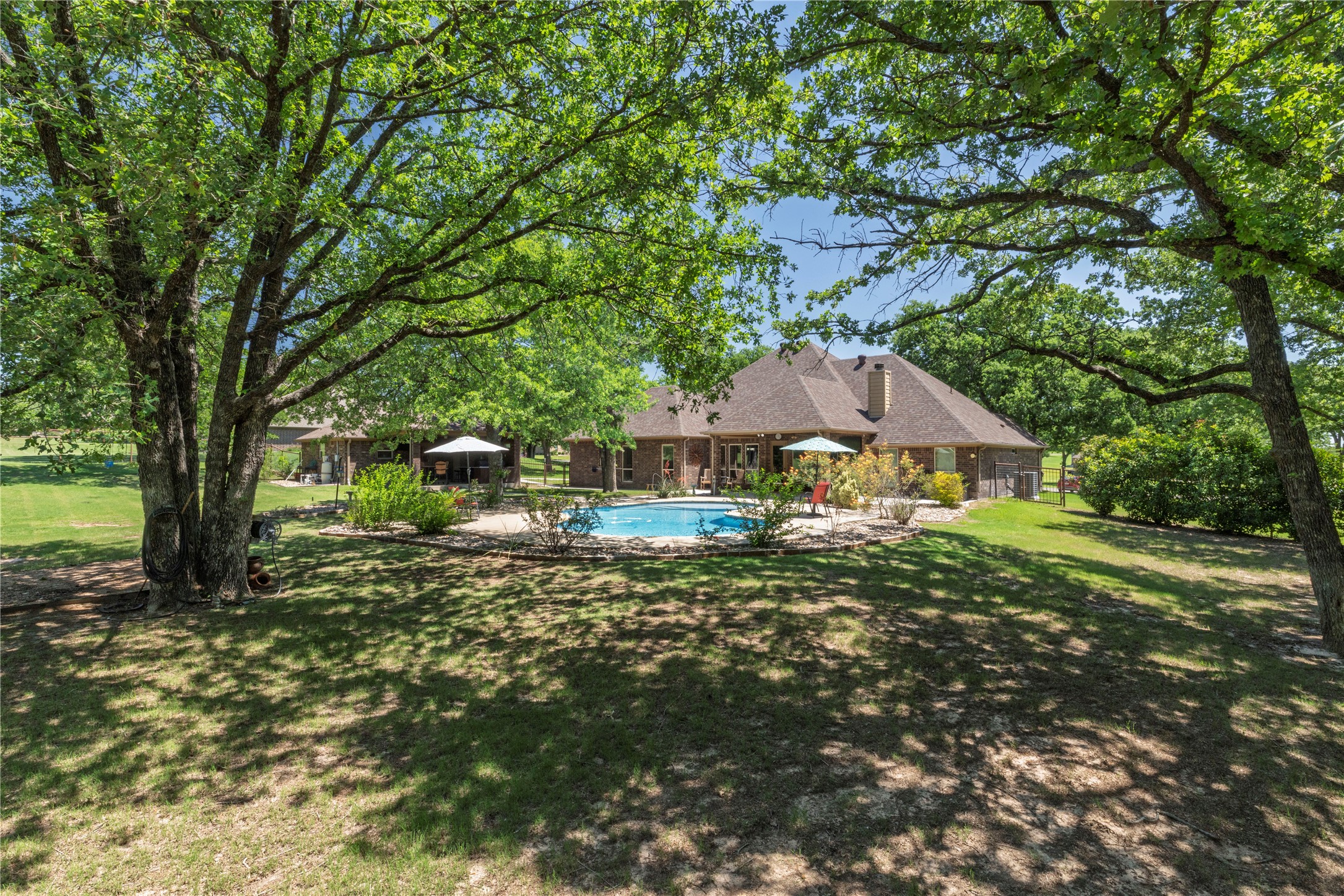196 Ellis Creek Drive , Weatherford, TX, 76085 | 20937204 | Realty Texas LLC