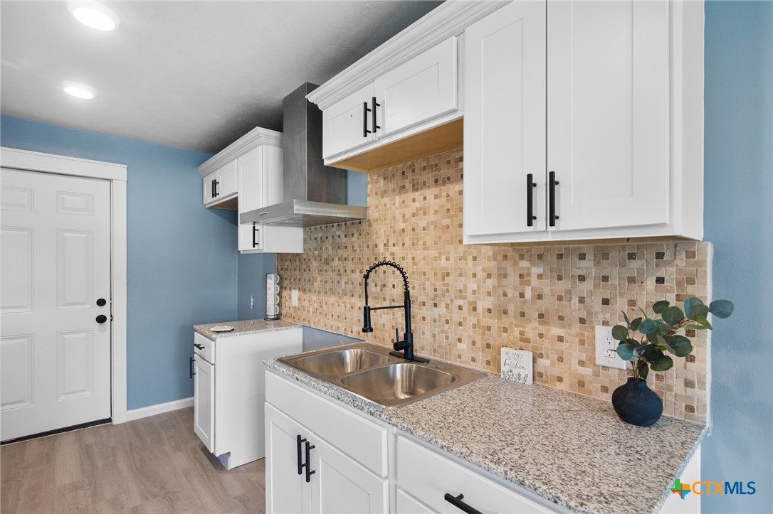 2603 Lone Tree Road , Victoria, TX, 77901 | 580112 | Realty Texas LLC
