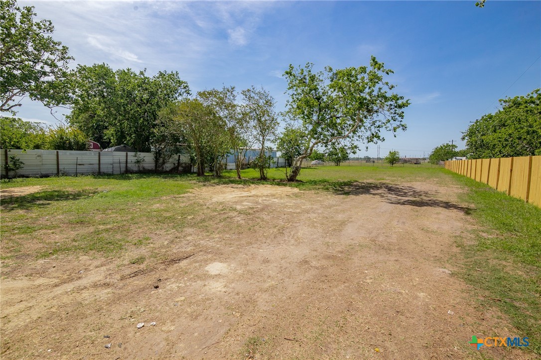 2603 Lone Tree Road , Victoria, TX, 77901 | 580112 | Realty Texas LLC