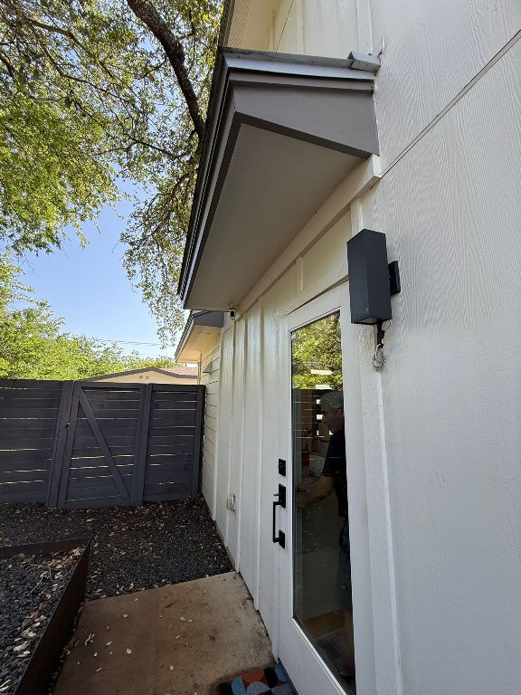 806 Philco Drive 2 , Austin, TX, 78745 | 4423348 | Realty Texas LLC