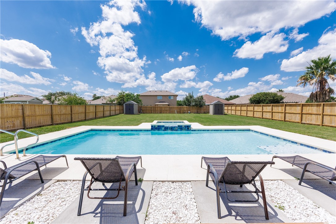 7533 Rancho Vista Boulevard , Corpus Christi, TX, 78414 | 459223 | Realty Texas LLC