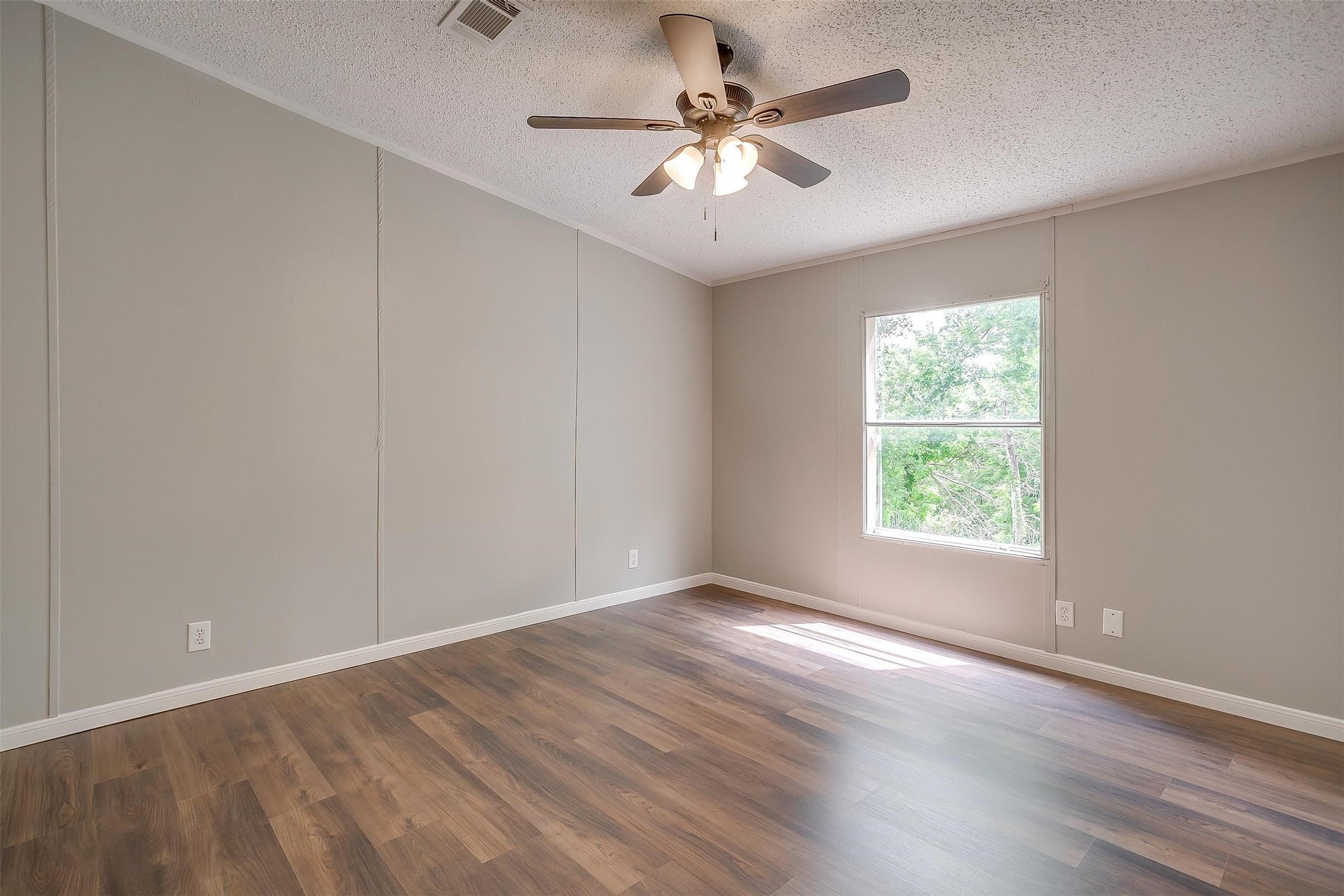 3368 Fm 66 , Grandview, TX, 76050 | 20937478 | Realty Texas LLC