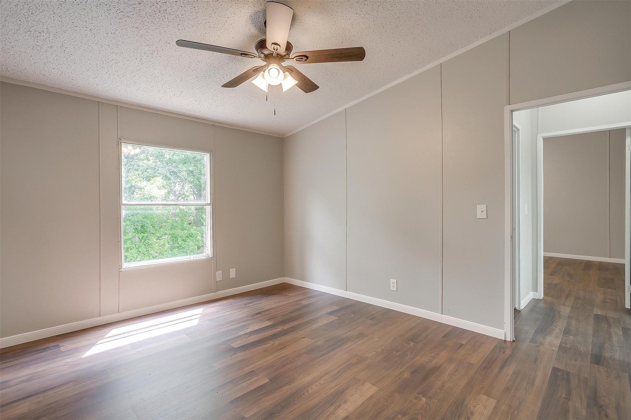 3368 Fm 66 , Grandview, TX, 76050 | 20937478 | Realty Texas LLC
