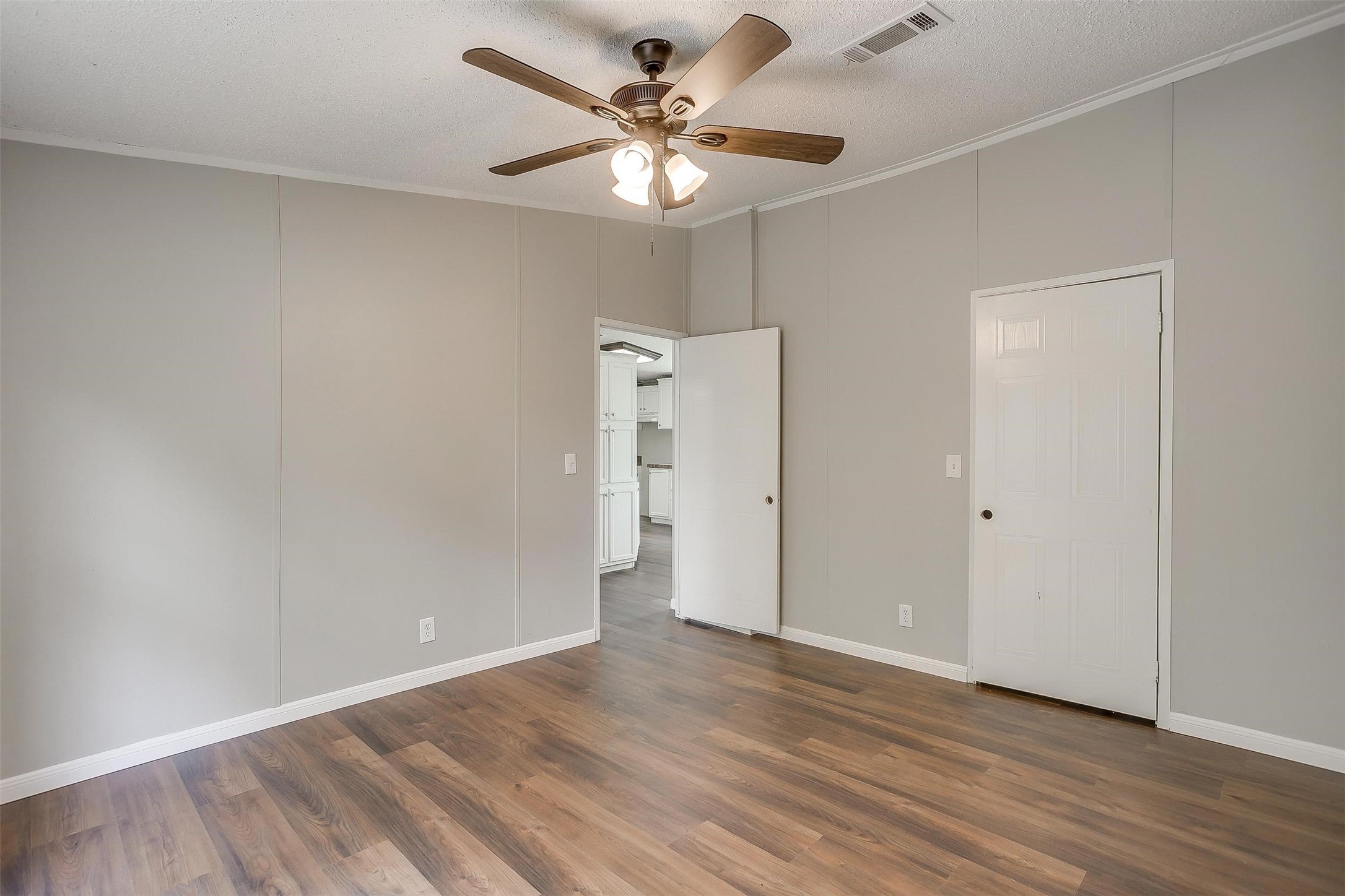 3368 Fm 66 , Grandview, TX, 76050 | 20937478 | Realty Texas LLC
