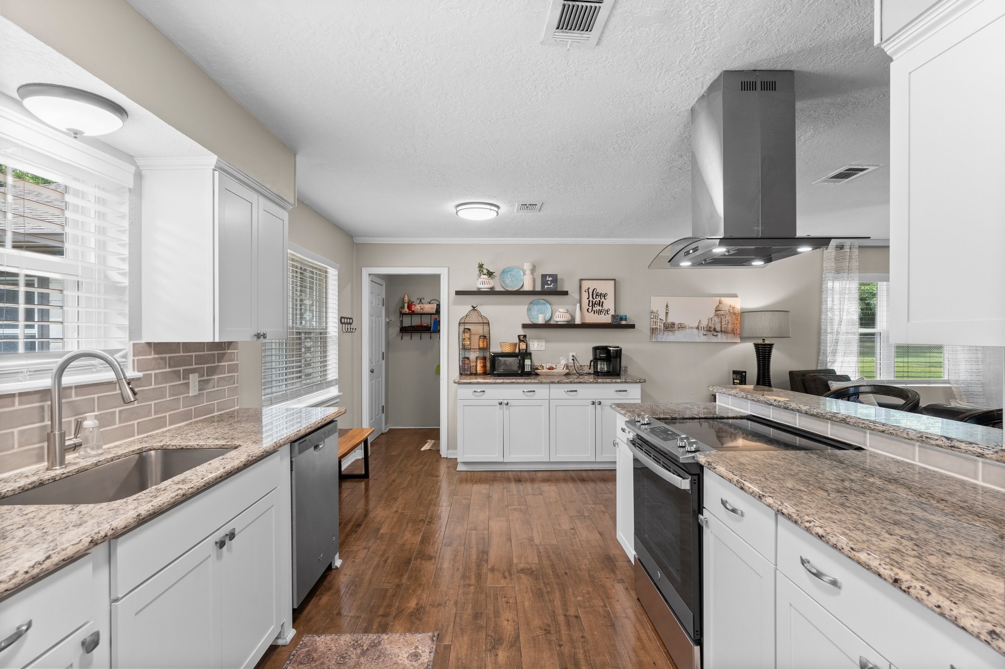 32047 S Wiggins Street , Magnolia, TX, 77355 | 57377761 | Realty Texas LLC