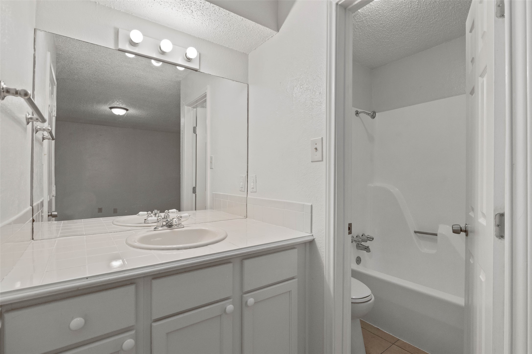 2848 Edd Road , Dallas, TX, 75253 | 20929639 | Realty Texas LLC