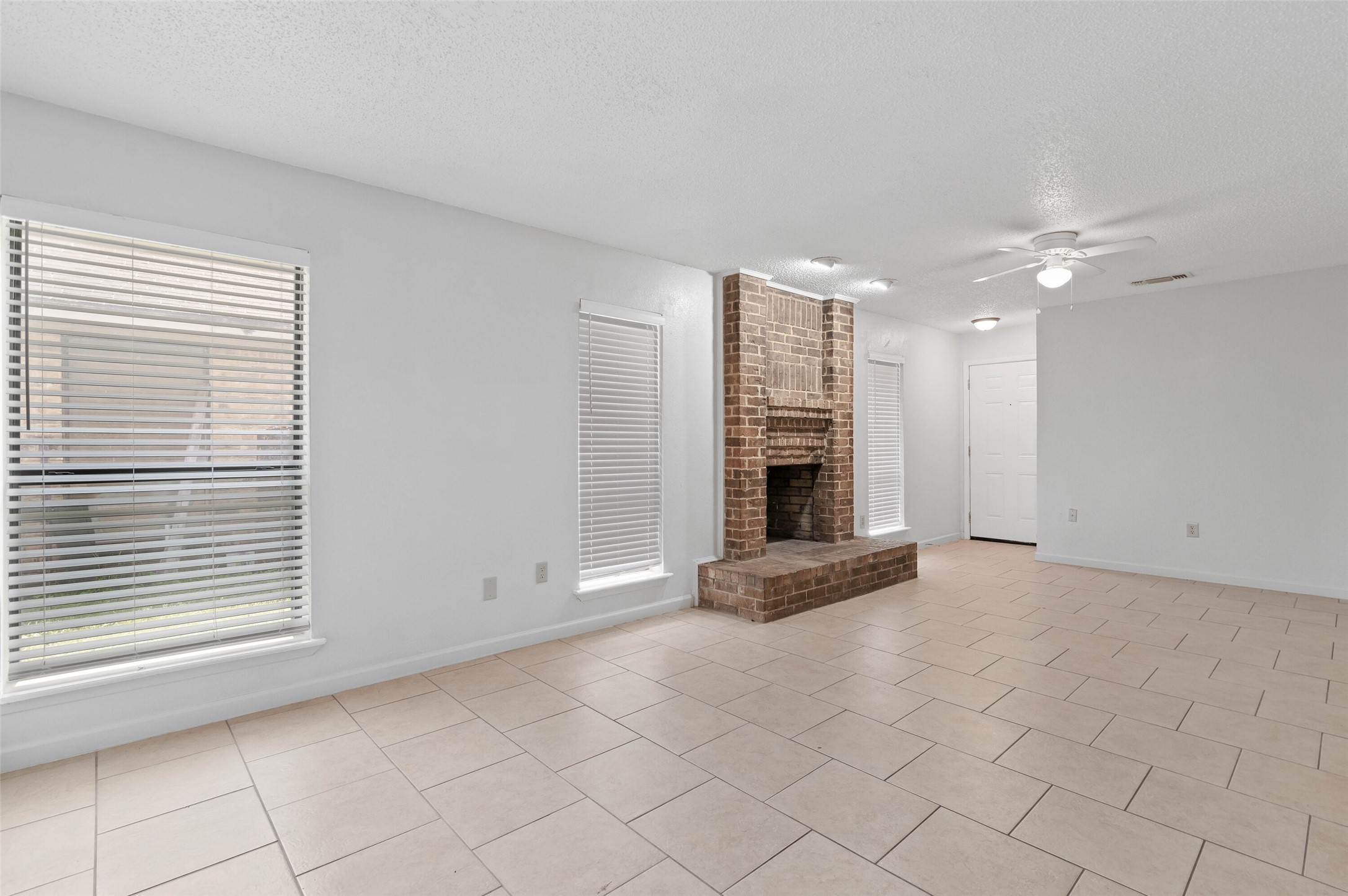 2848 Edd Road , Dallas, TX, 75253 | 20929639 | Realty Texas LLC
