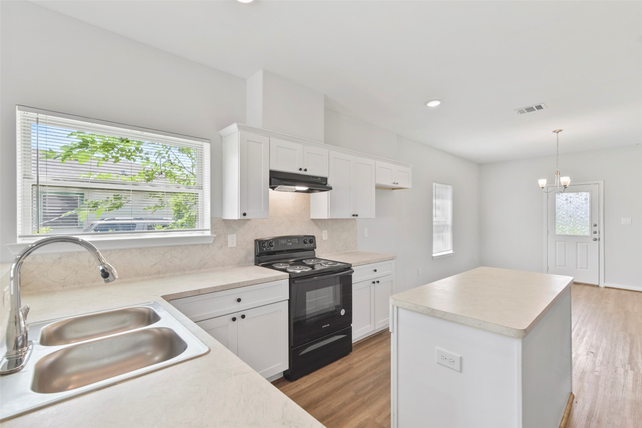 3907 Lynnfield Street , Houston, TX, 77016 | 39705174 | Realty Texas LLC