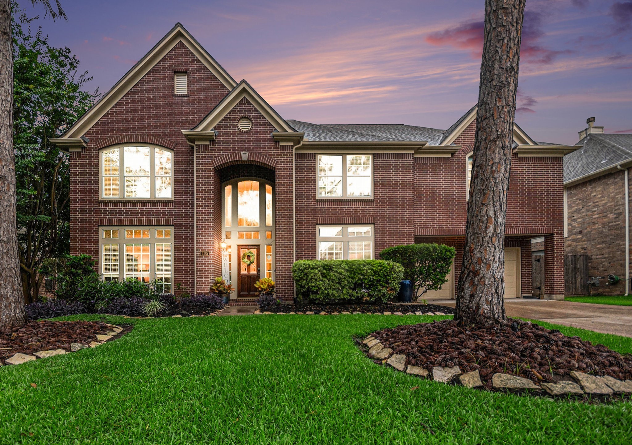 305 Pinnacle Cove Court , League City, TX, 77573 | 7038265 | Realty Texas LLC