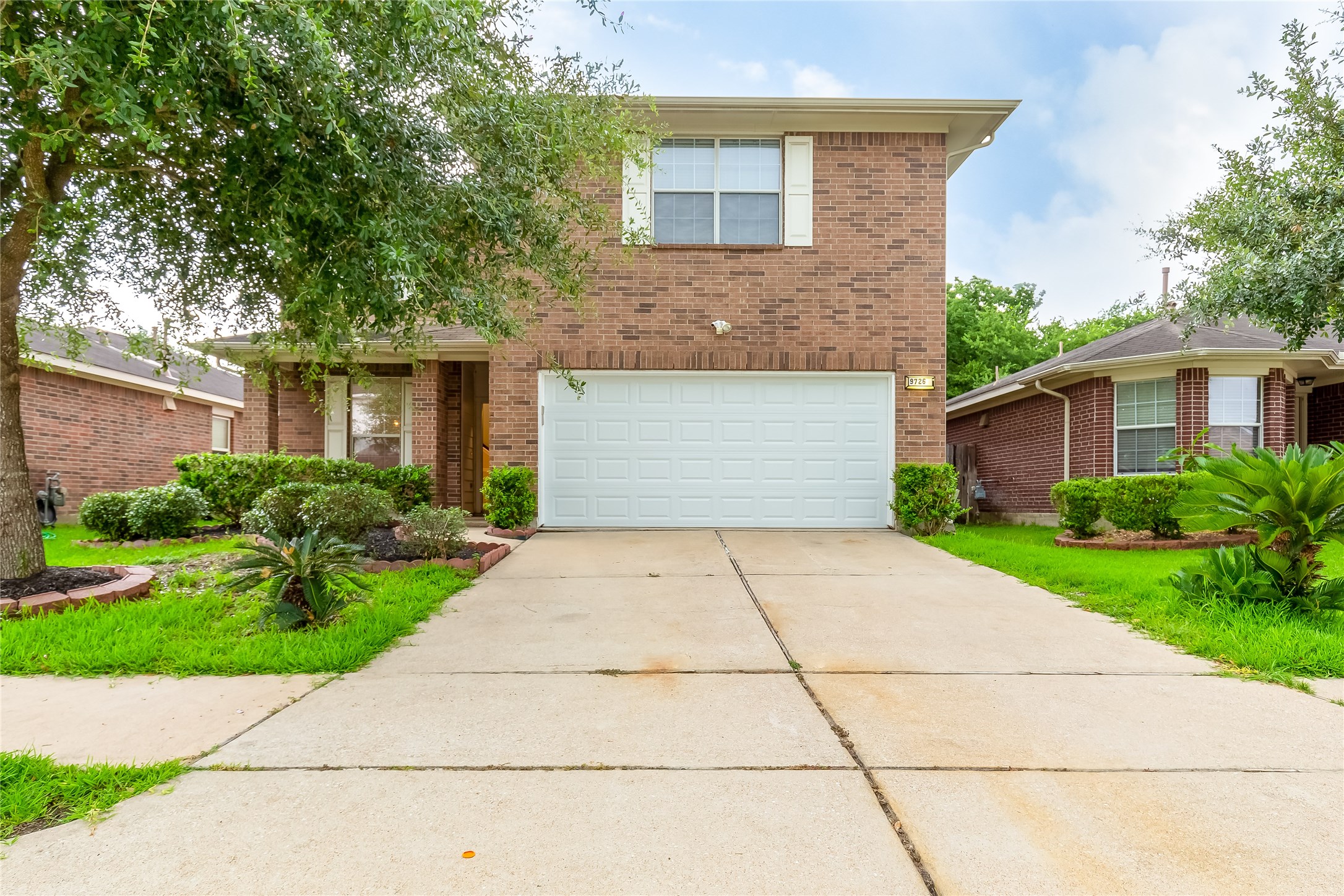 9726 Angleside Lane , Sugar Land, TX, 77498 | 78572434 | Realty Texas LLC