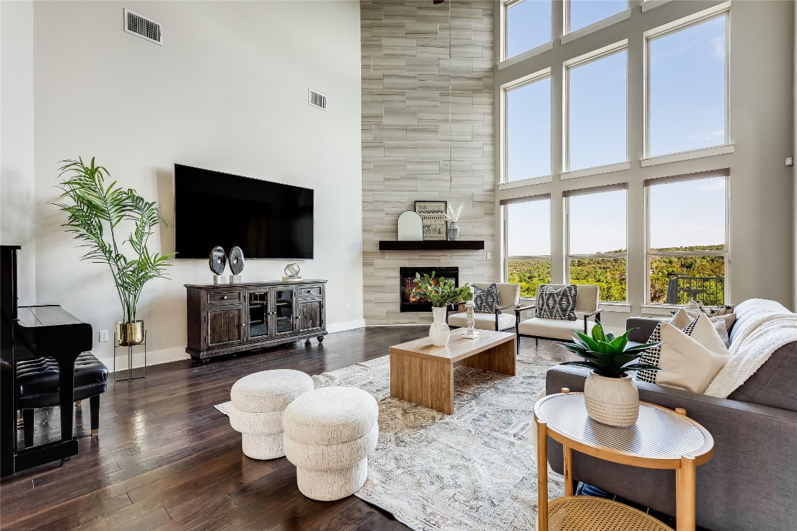 3304 Hidden Hills Lane , Cedar Park, TX, 78613 | 2351909 | Realty Texas LLC