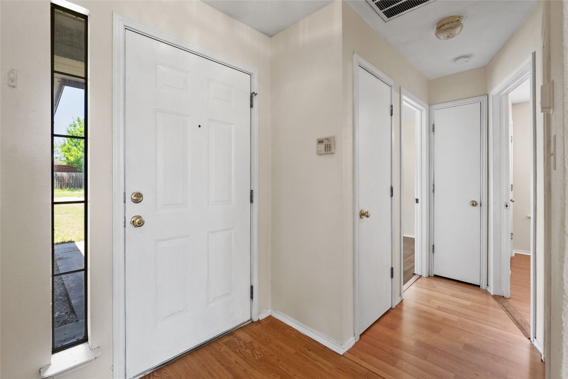 140 Shenandoah Trail , Elgin, TX, 78621 | 2429319 | Realty Texas LLC