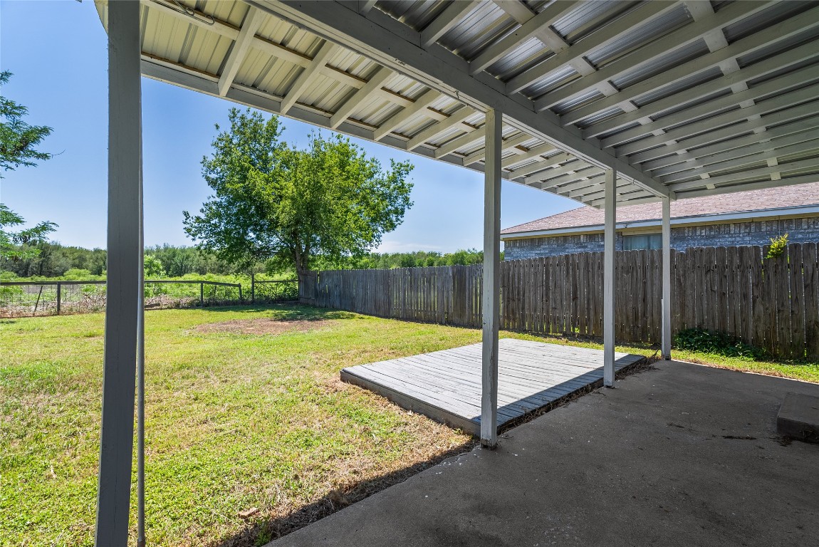 140 Shenandoah Trail , Elgin, TX, 78621 | 2429319 | Realty Texas LLC