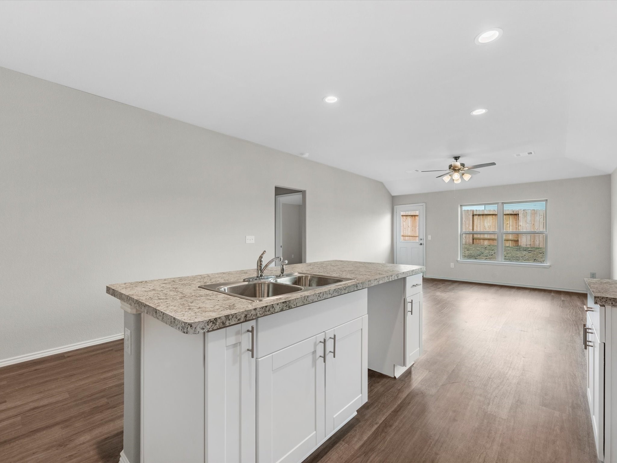 10732 Red Orchid Dr , Houston, TX, 77016 | 32760273 | Realty Texas LLC