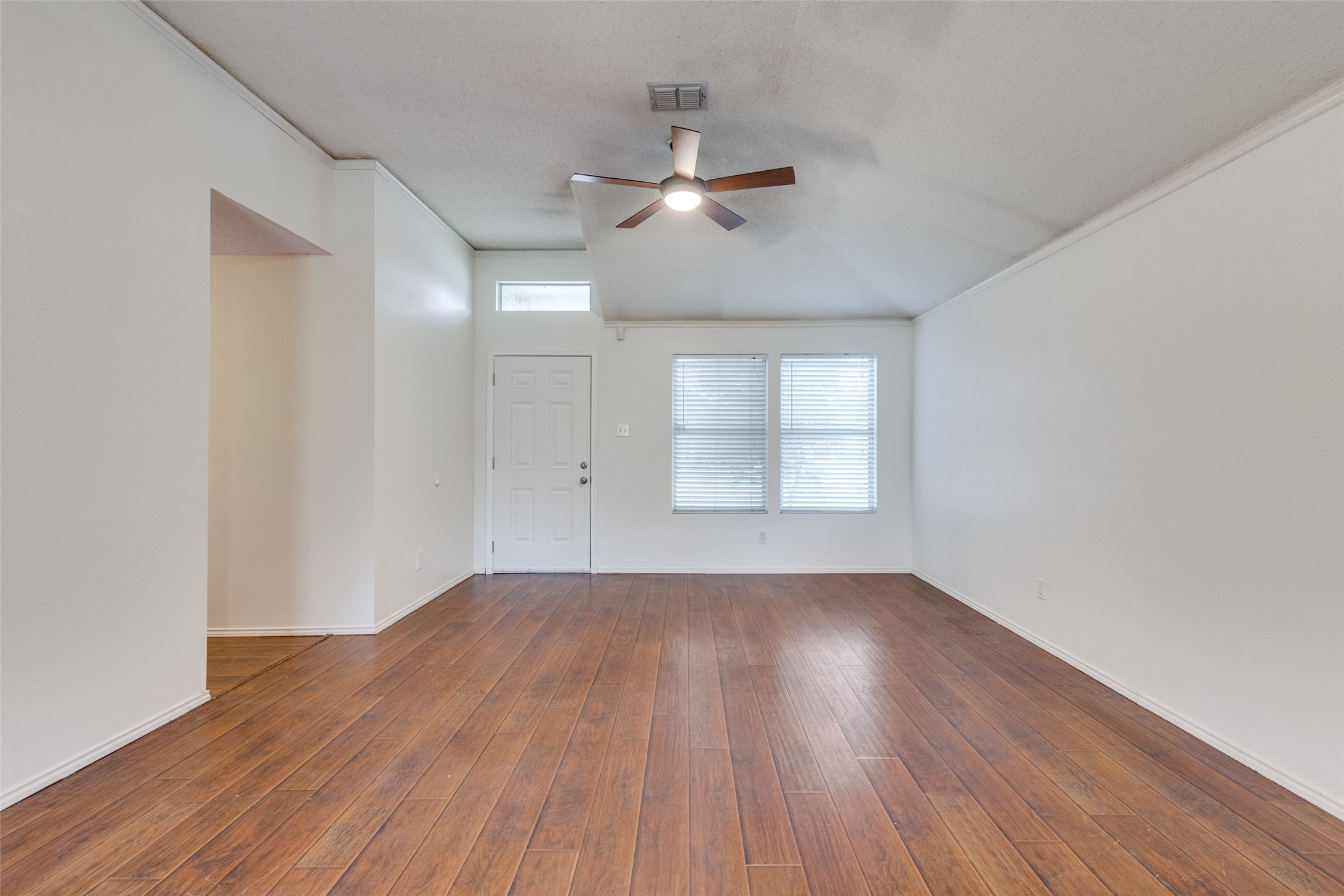 4258 Estes Park Circle , Haltom City, TX, 76137 | 20939529 | Realty Texas LLC